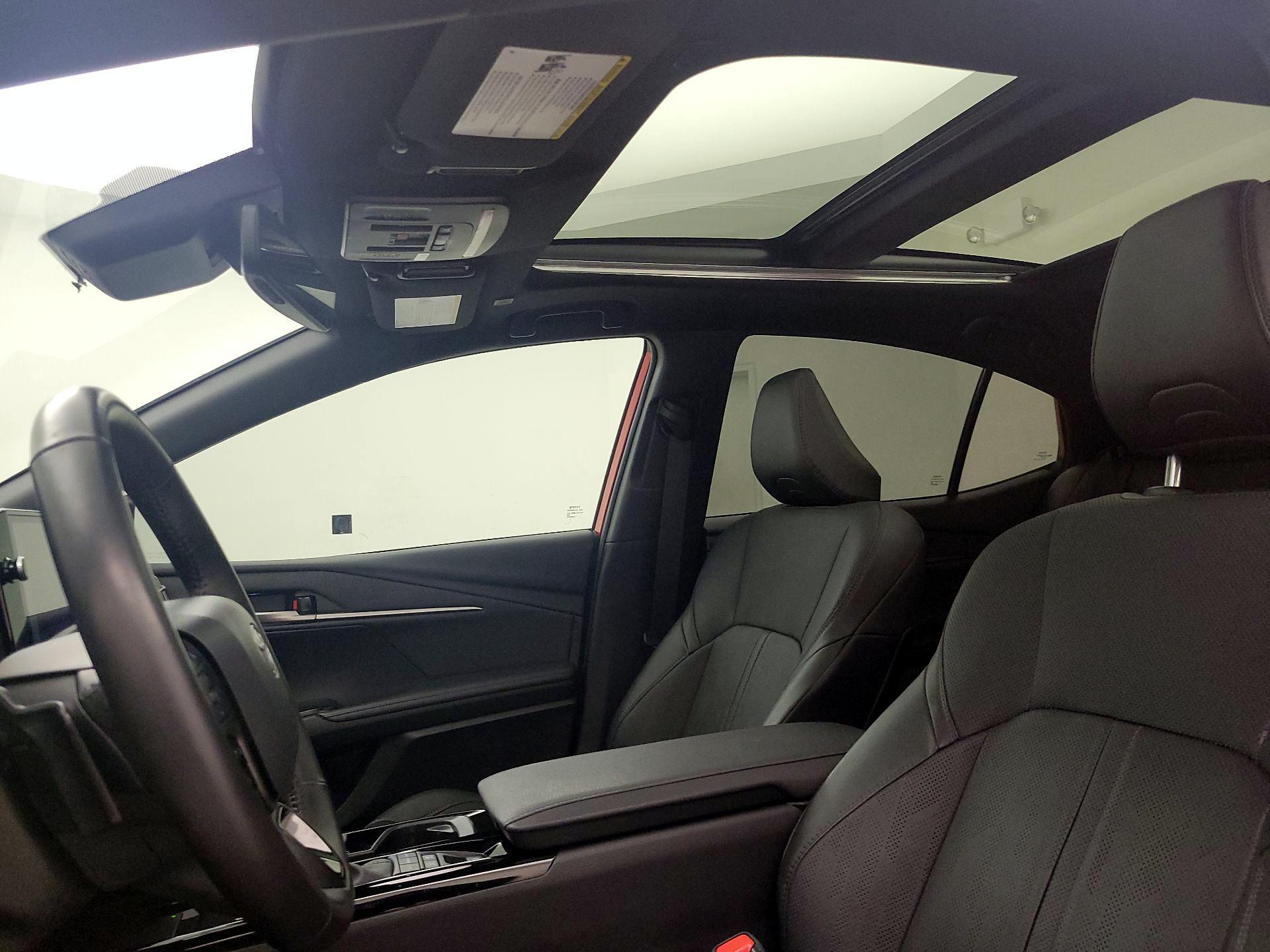 Thumbnail: 2025 Toyota Camry - 19