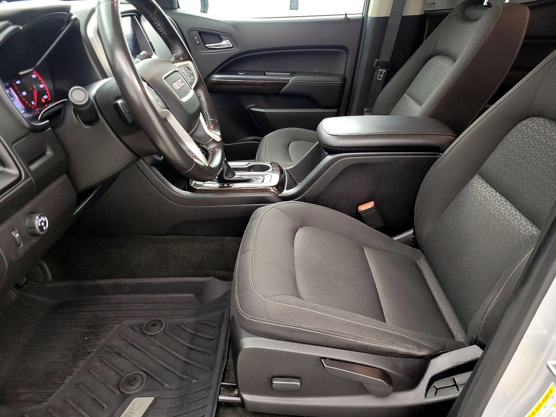 Thumbnail: 2016 GMC Canyon - 11