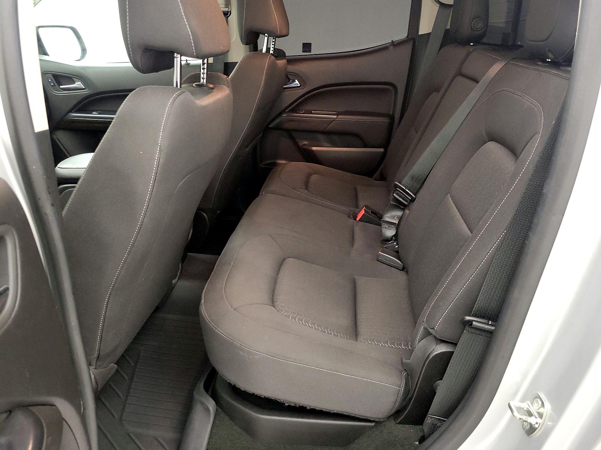 Thumbnail: 2016 GMC Canyon - 19