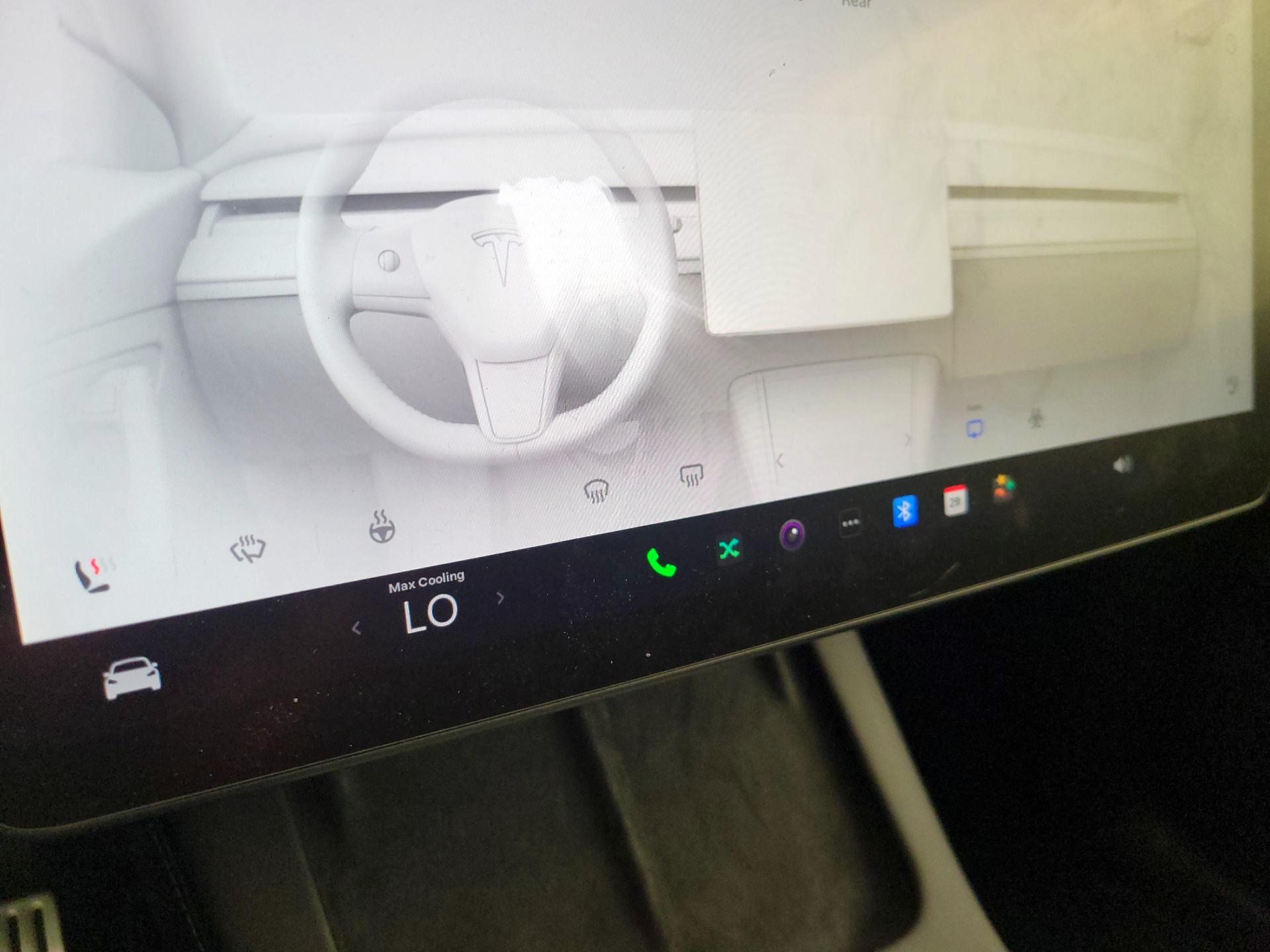 Thumbnail: 2022 Tesla Model Y - 16