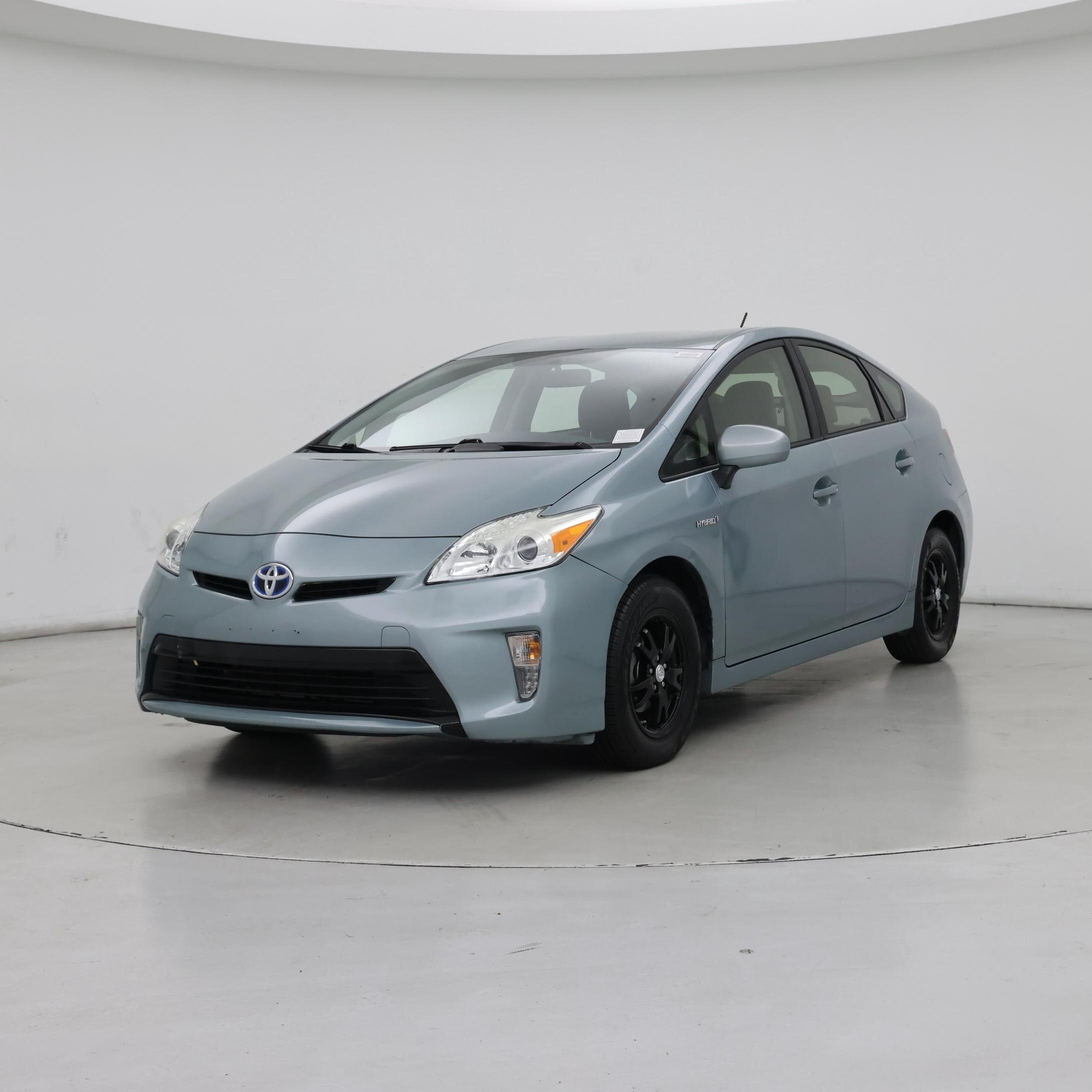 Thumbnail: 2014 Toyota Prius - 4