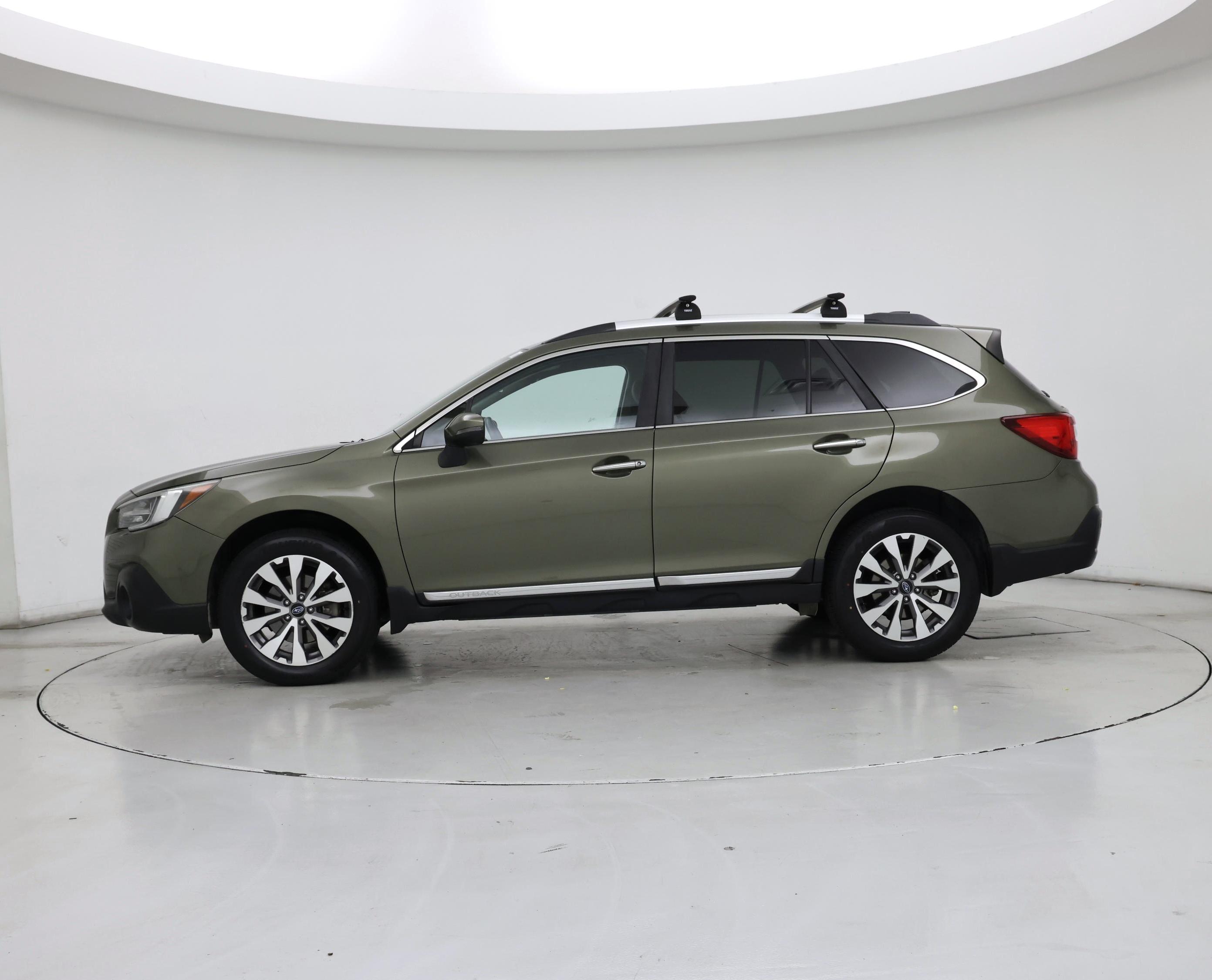 Thumbnail: 2019 Subaru Outback - 3