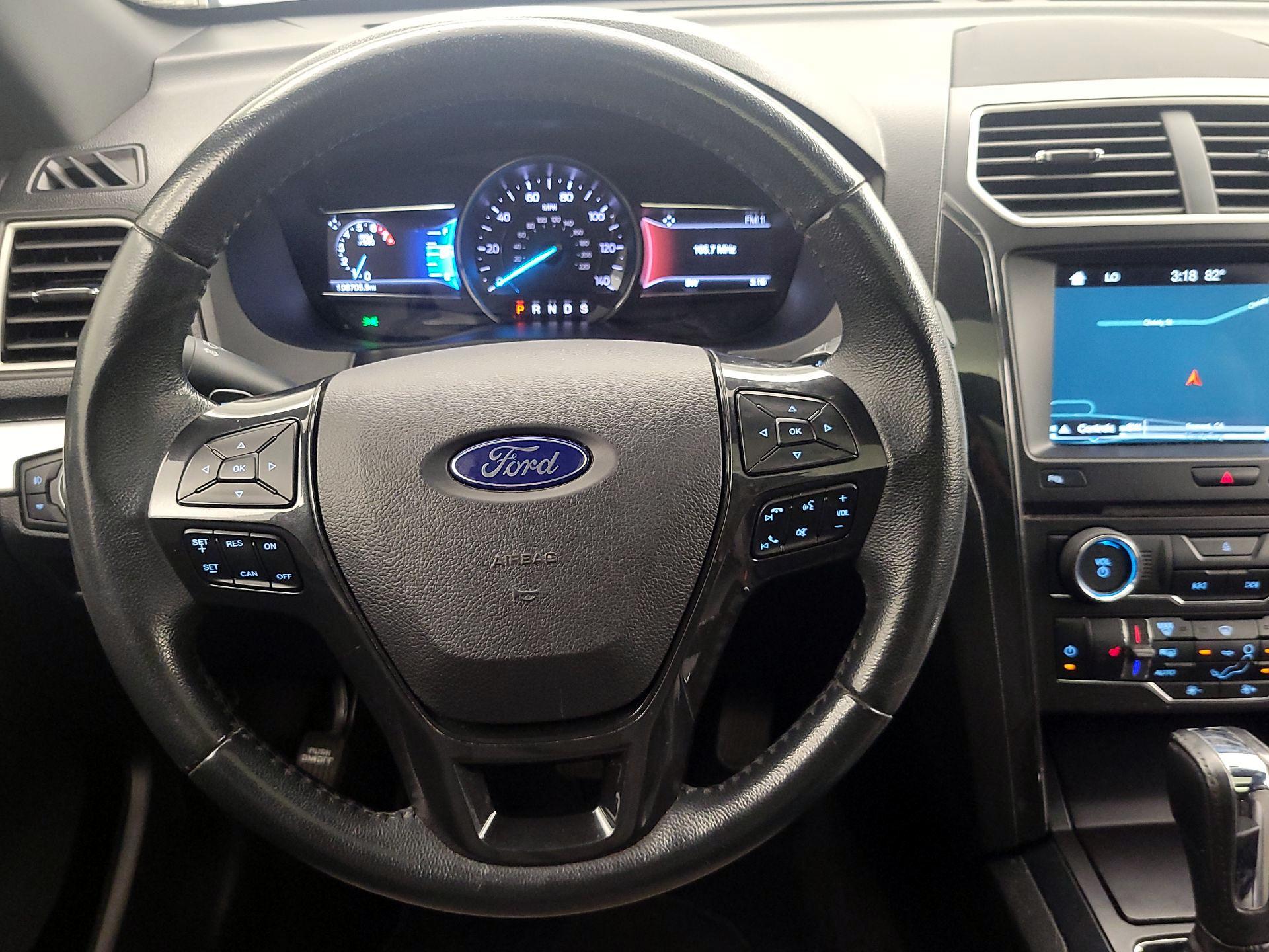 Thumbnail: 2017 Ford Explorer - 10