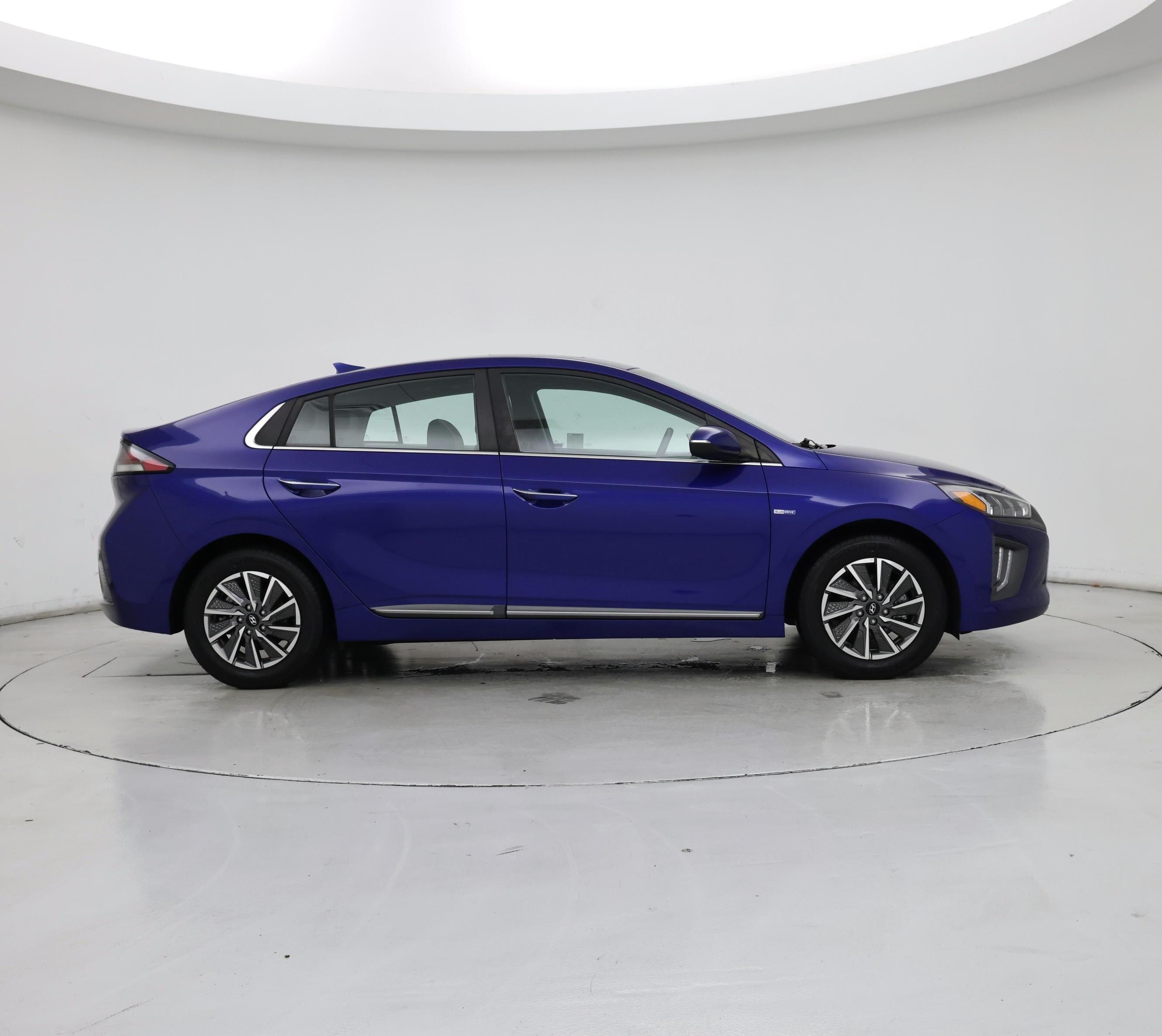 Thumbnail: 2020 Hyundai Ioniq - 7