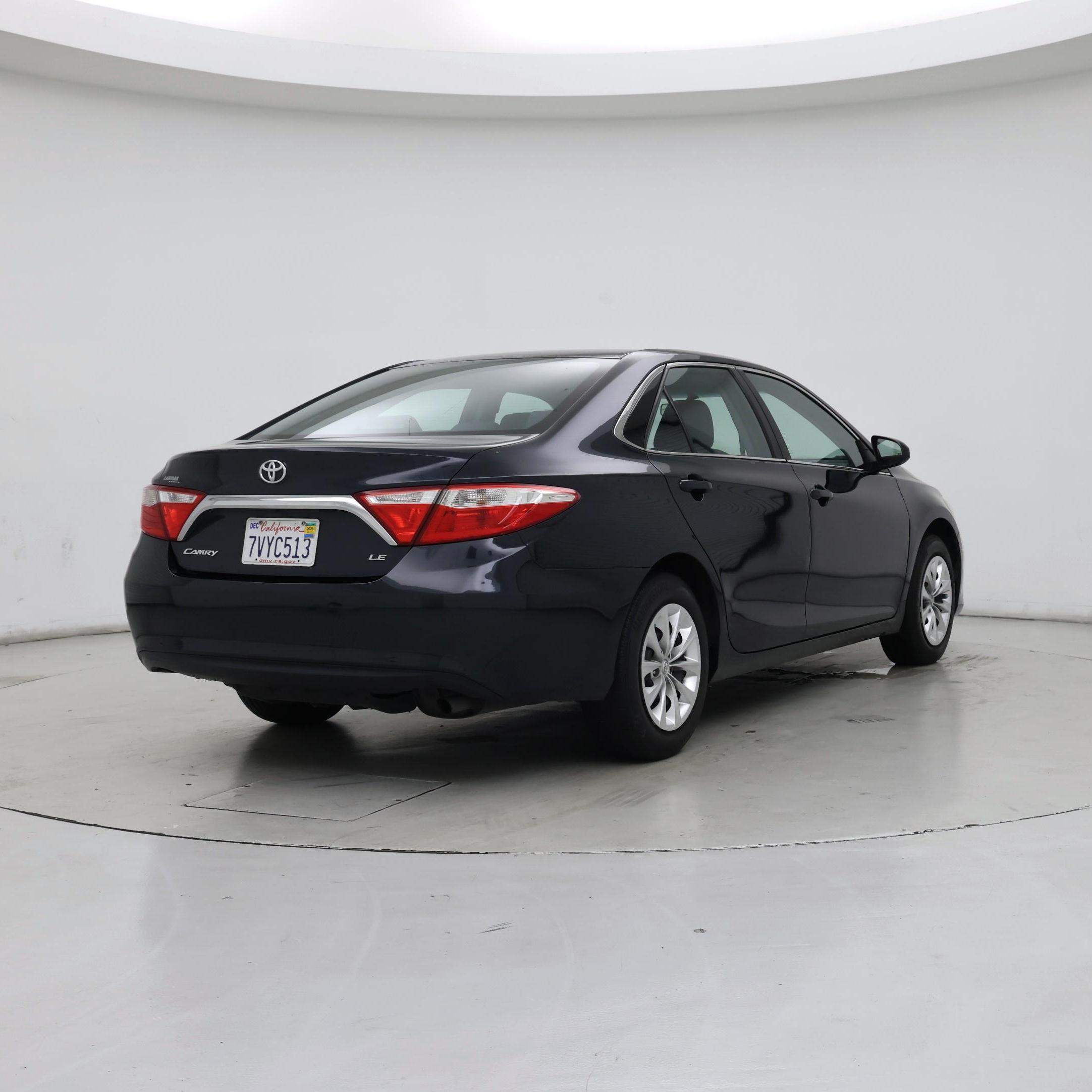 Thumbnail: 2017 Toyota Camry - 8