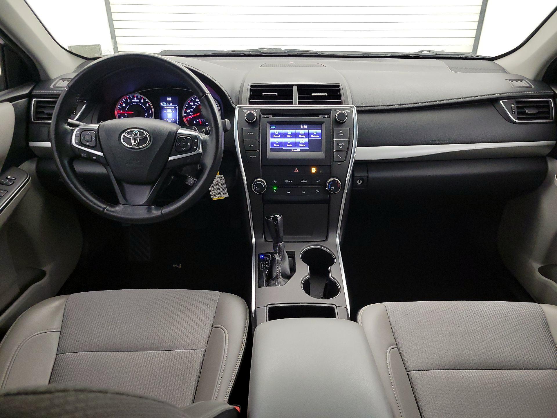 Thumbnail: 2016 Toyota Camry - 9