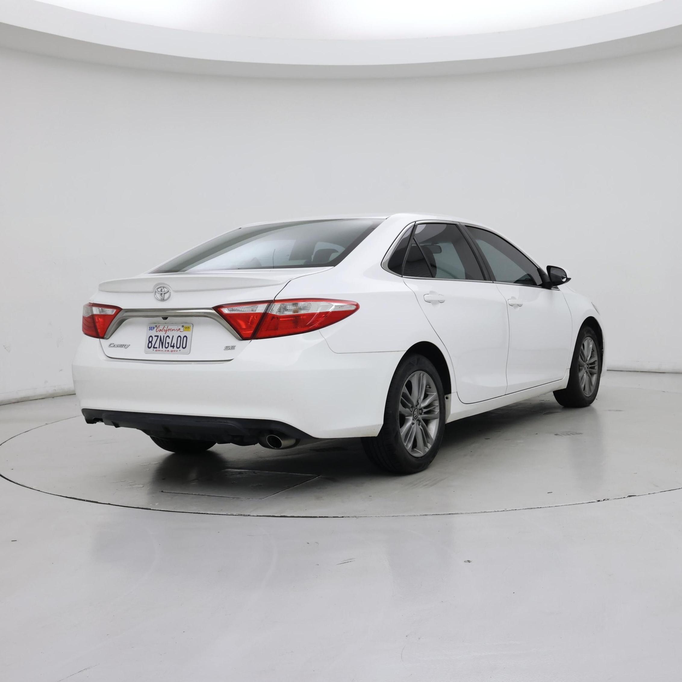 Thumbnail: 2016 Toyota Camry - 8