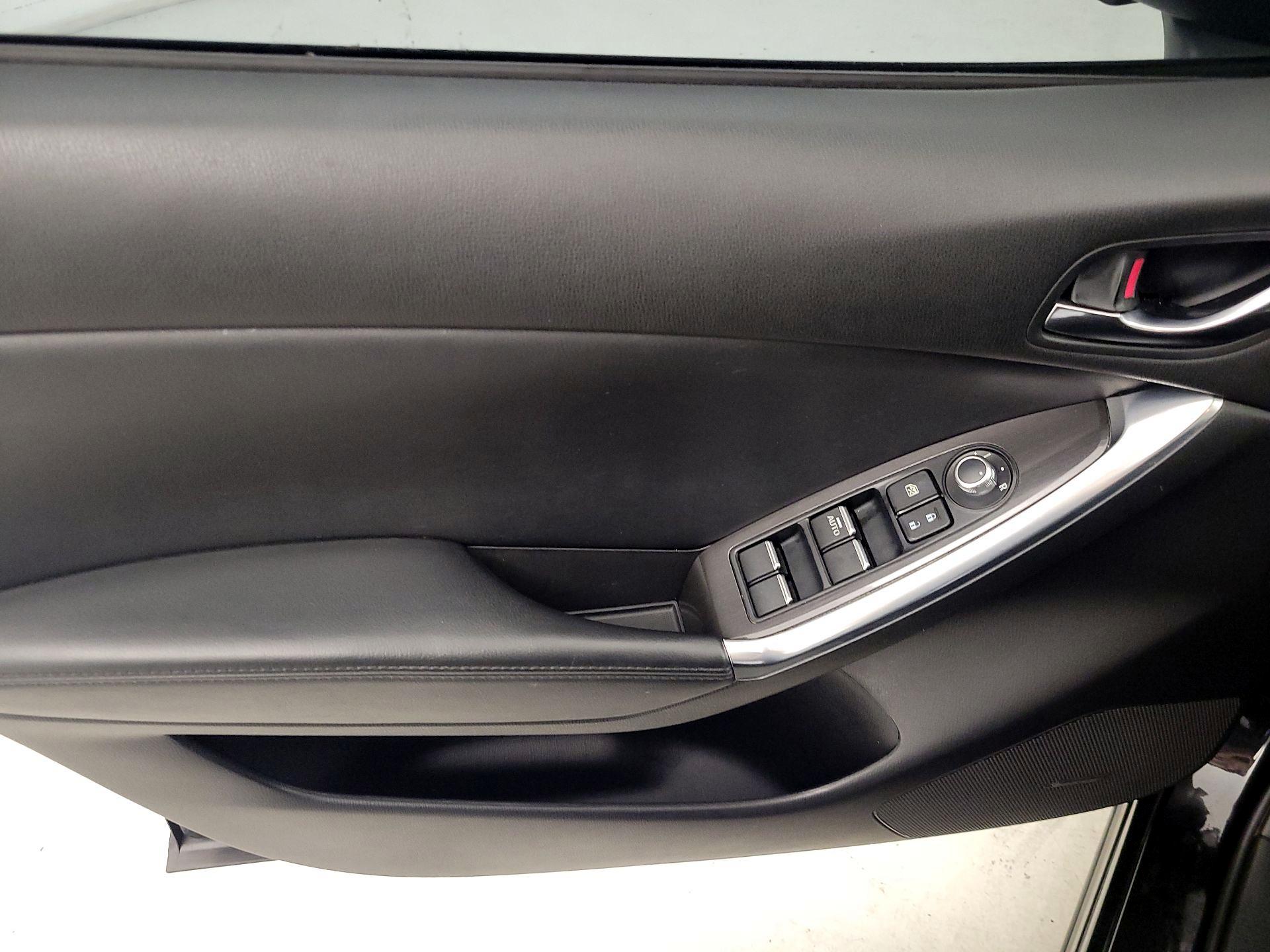 Thumbnail: 2016 Mazda CX-5 - 12