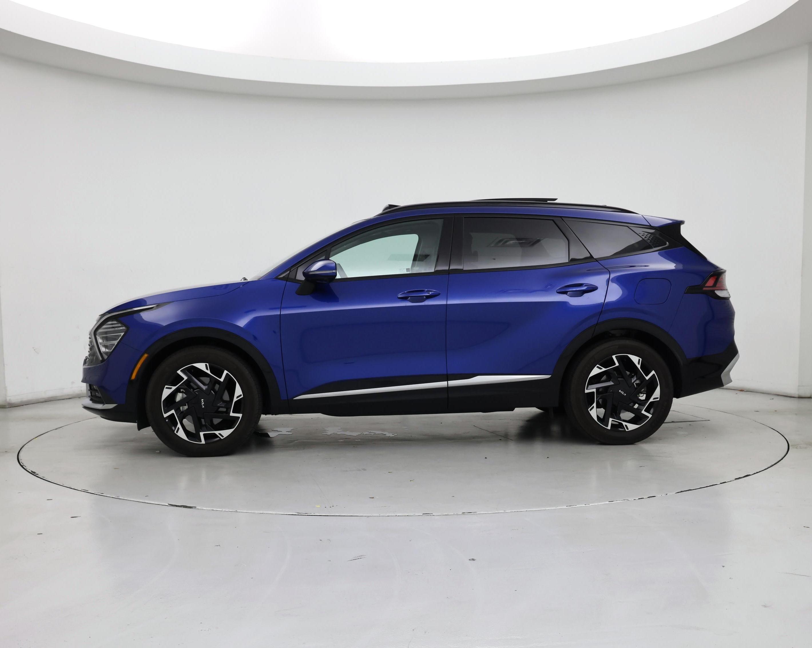 Thumbnail: 2023 Kia Sportage - 3