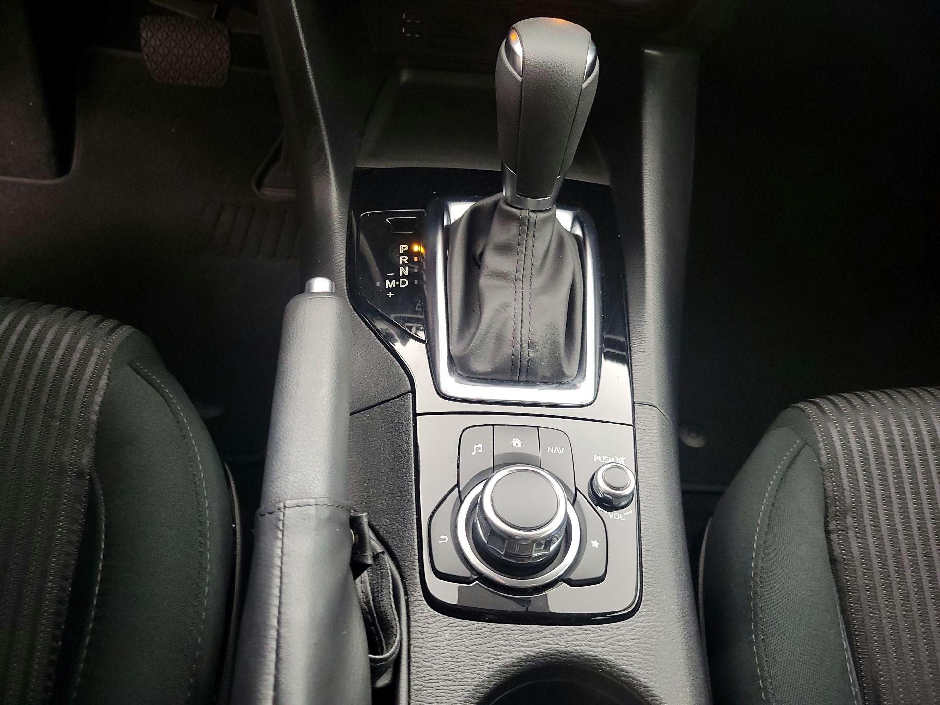 Thumbnail: 2016 Mazda Mazda3 - 15