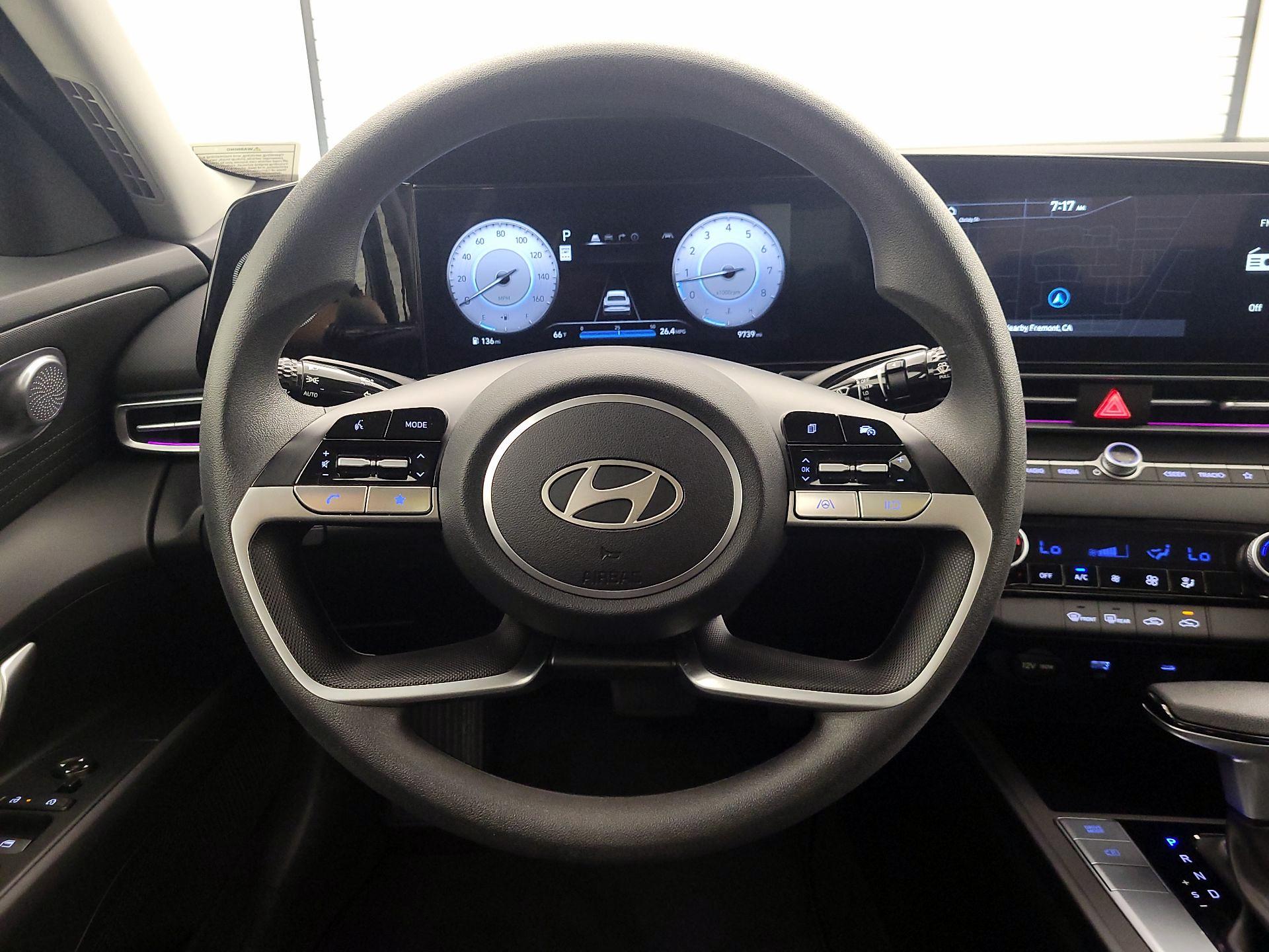 Thumbnail: 2024 Hyundai Elantra - 10