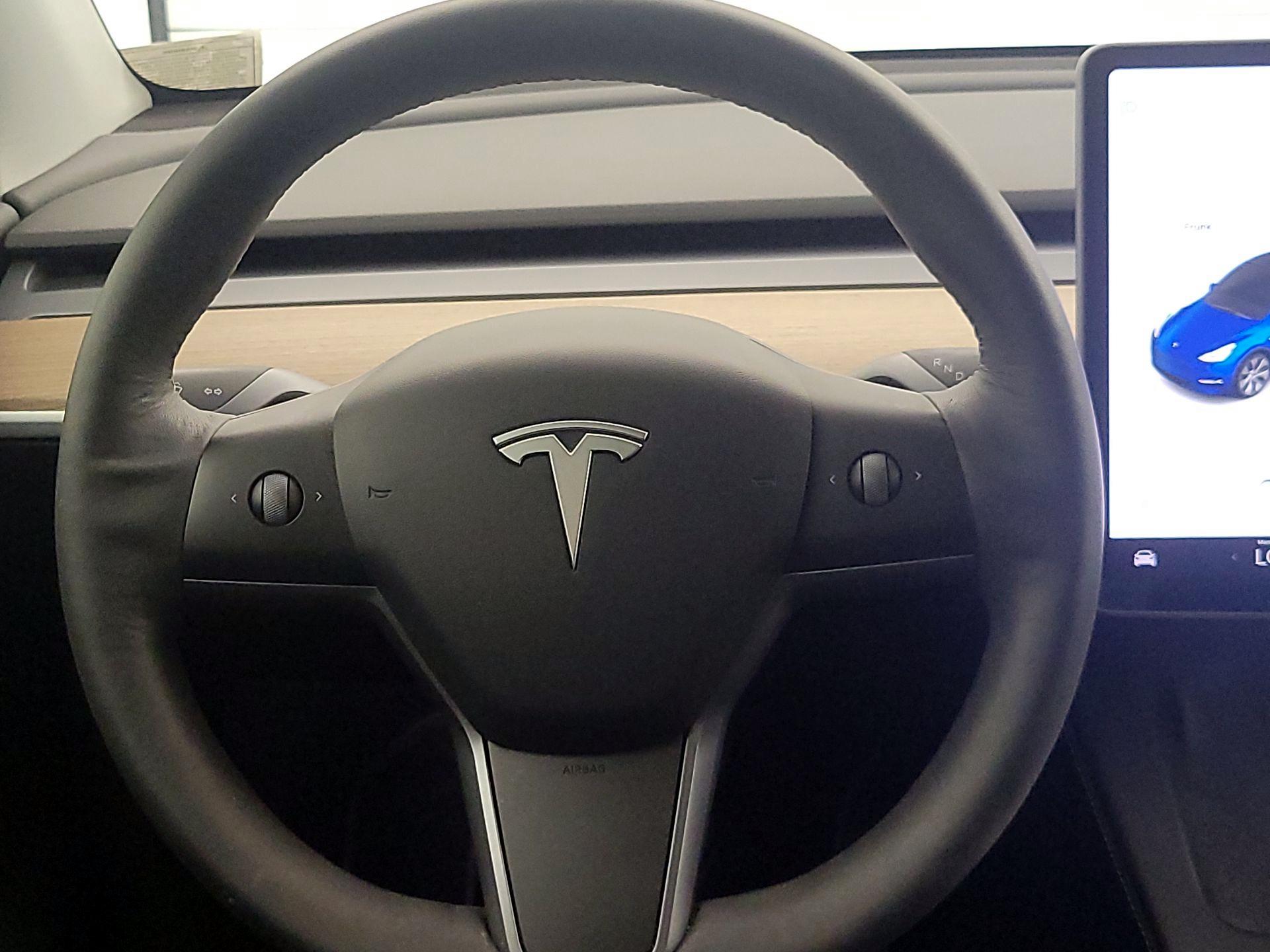 Thumbnail: 2021 Tesla Model Y - 10
