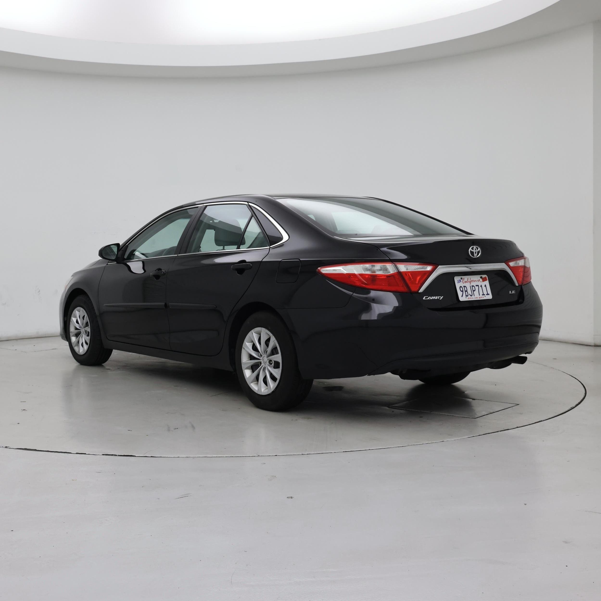 Thumbnail: 2016 Toyota Camry - 2
