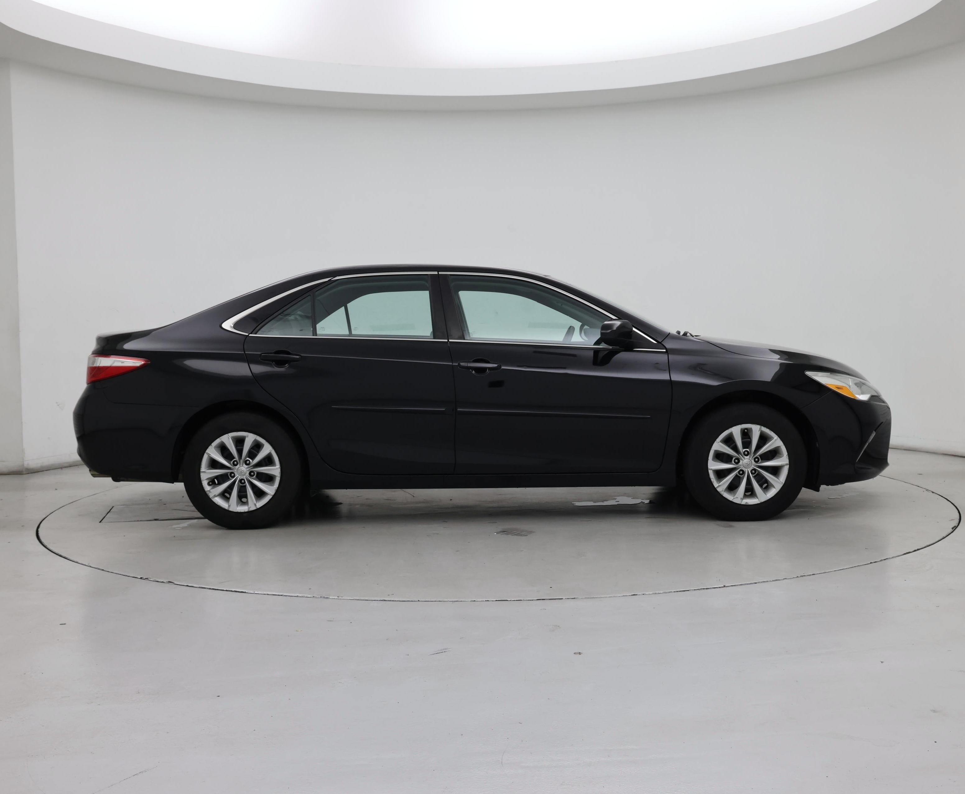 Thumbnail: 2016 Toyota Camry - 7