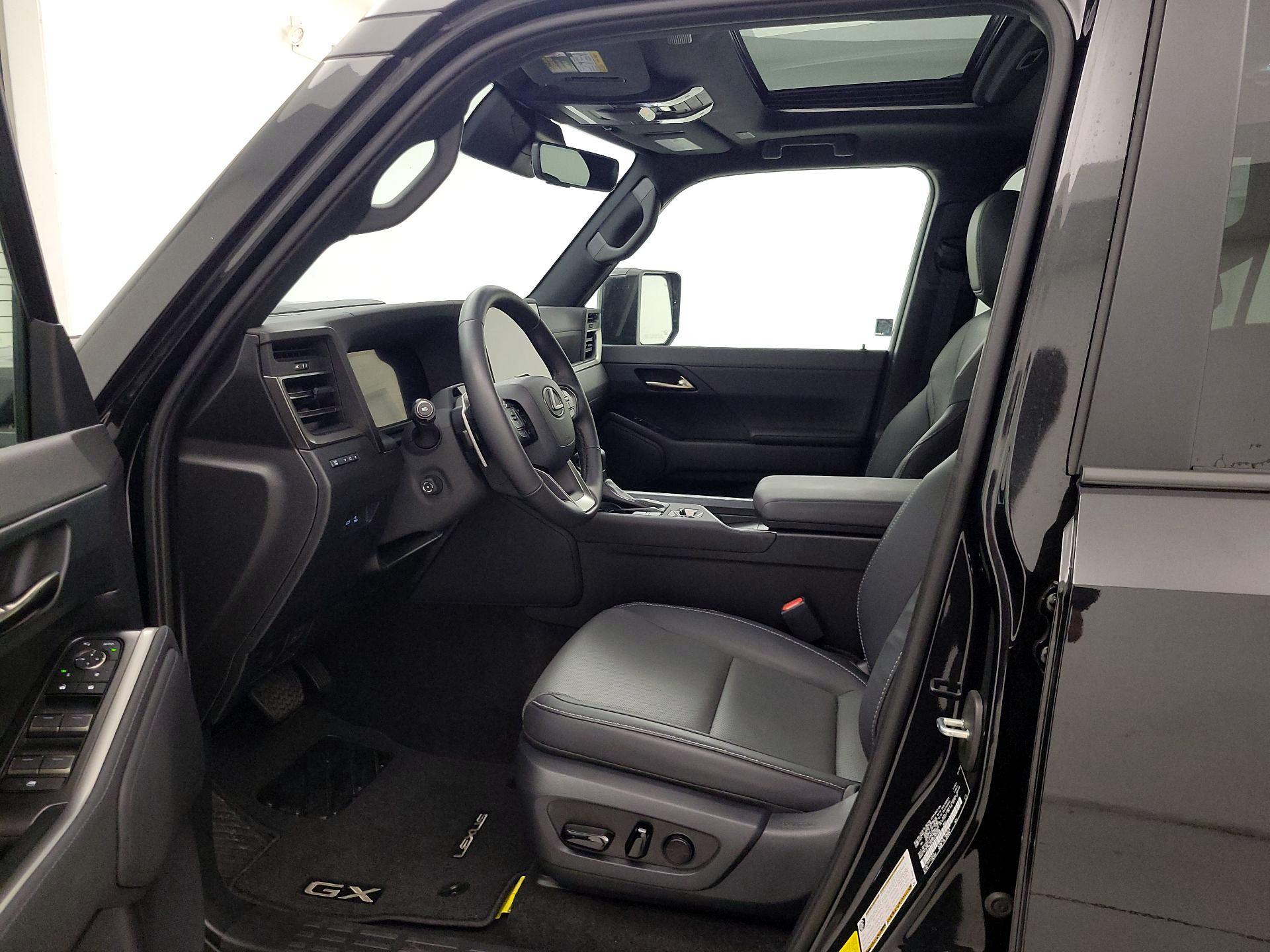 Thumbnail: 2024 Lexus GX - 11