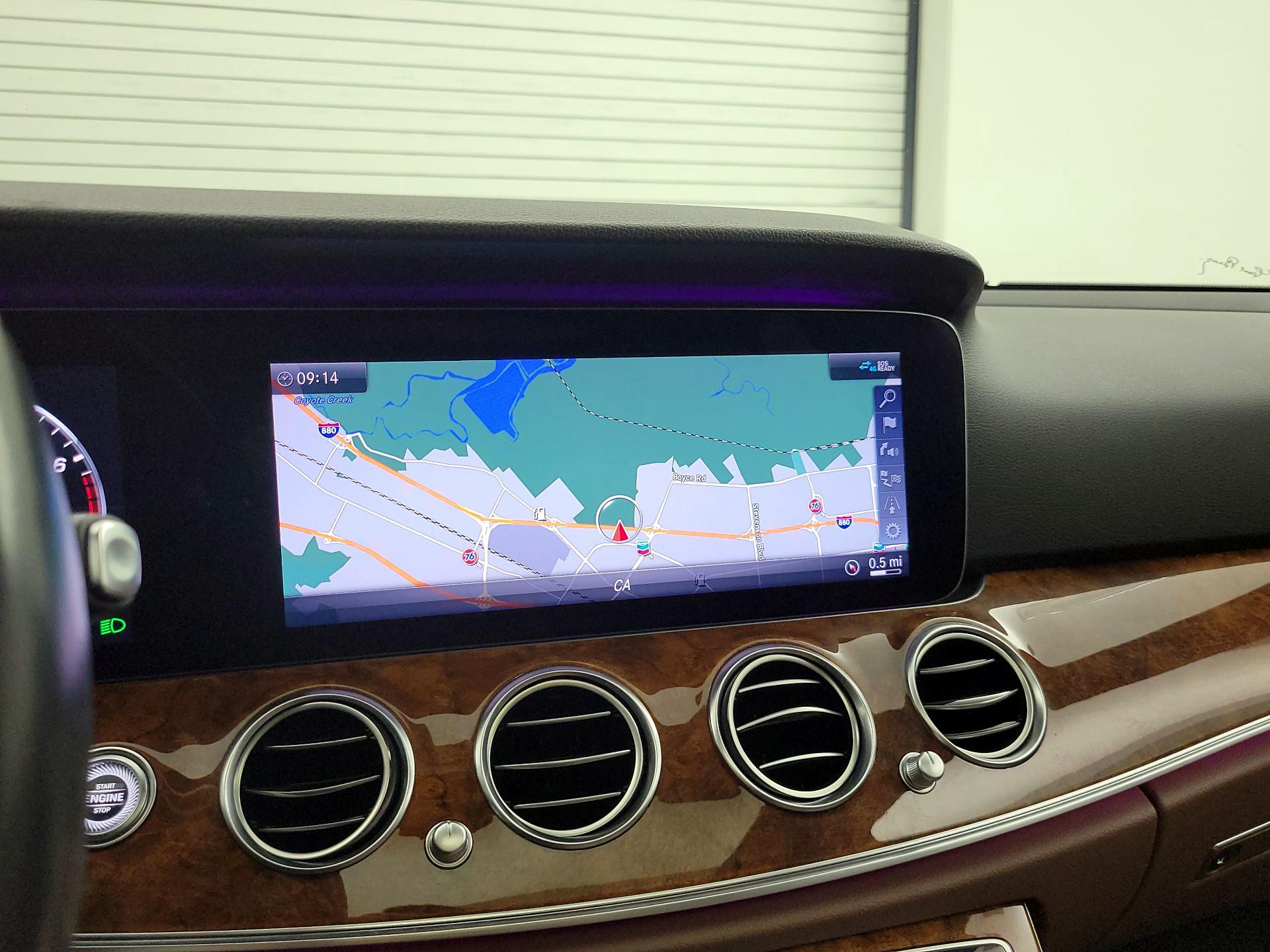 Thumbnail: 2020 Mercedes-Benz E-Class - 14