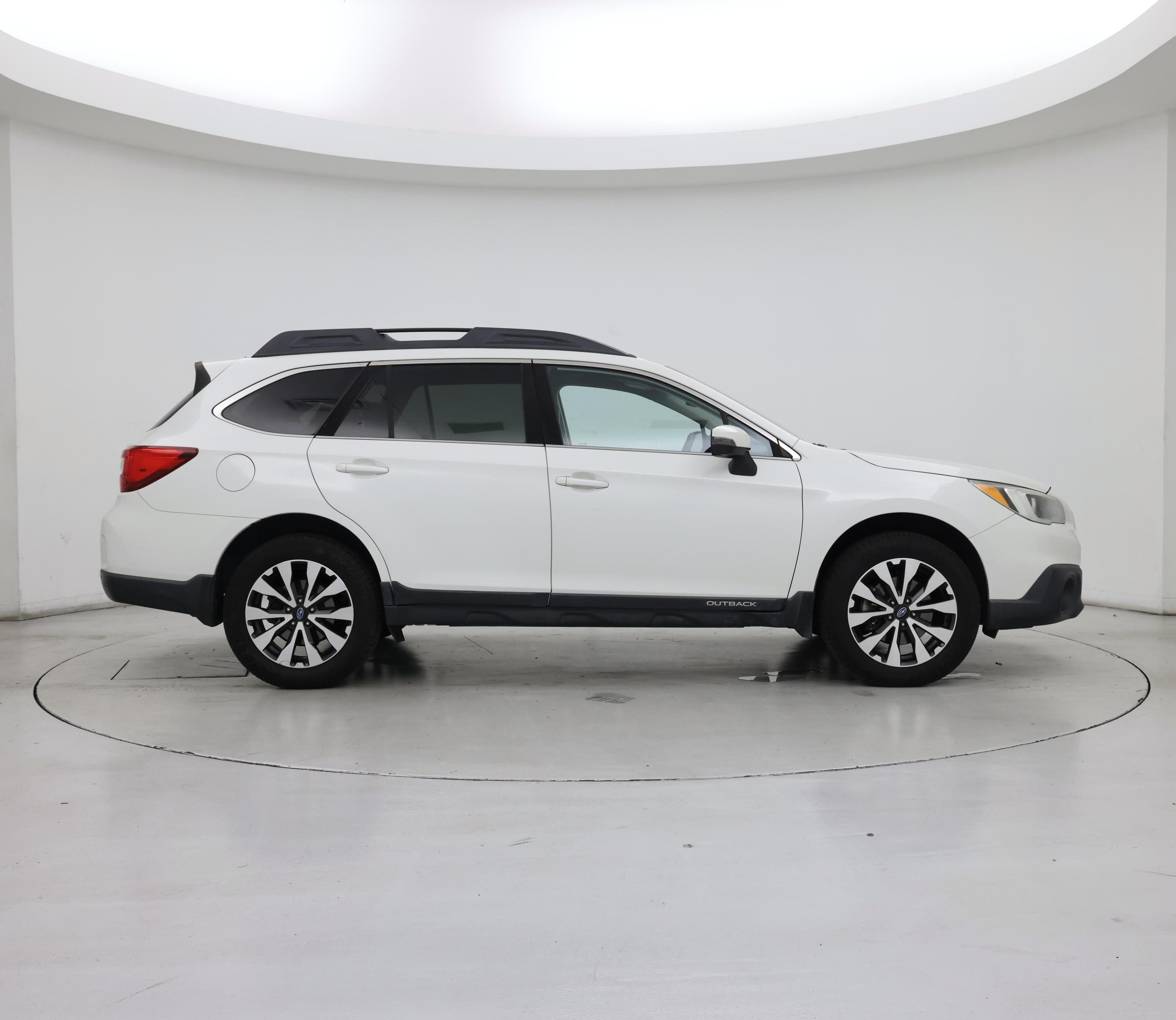 Thumbnail: 2017 Subaru Outback - 7