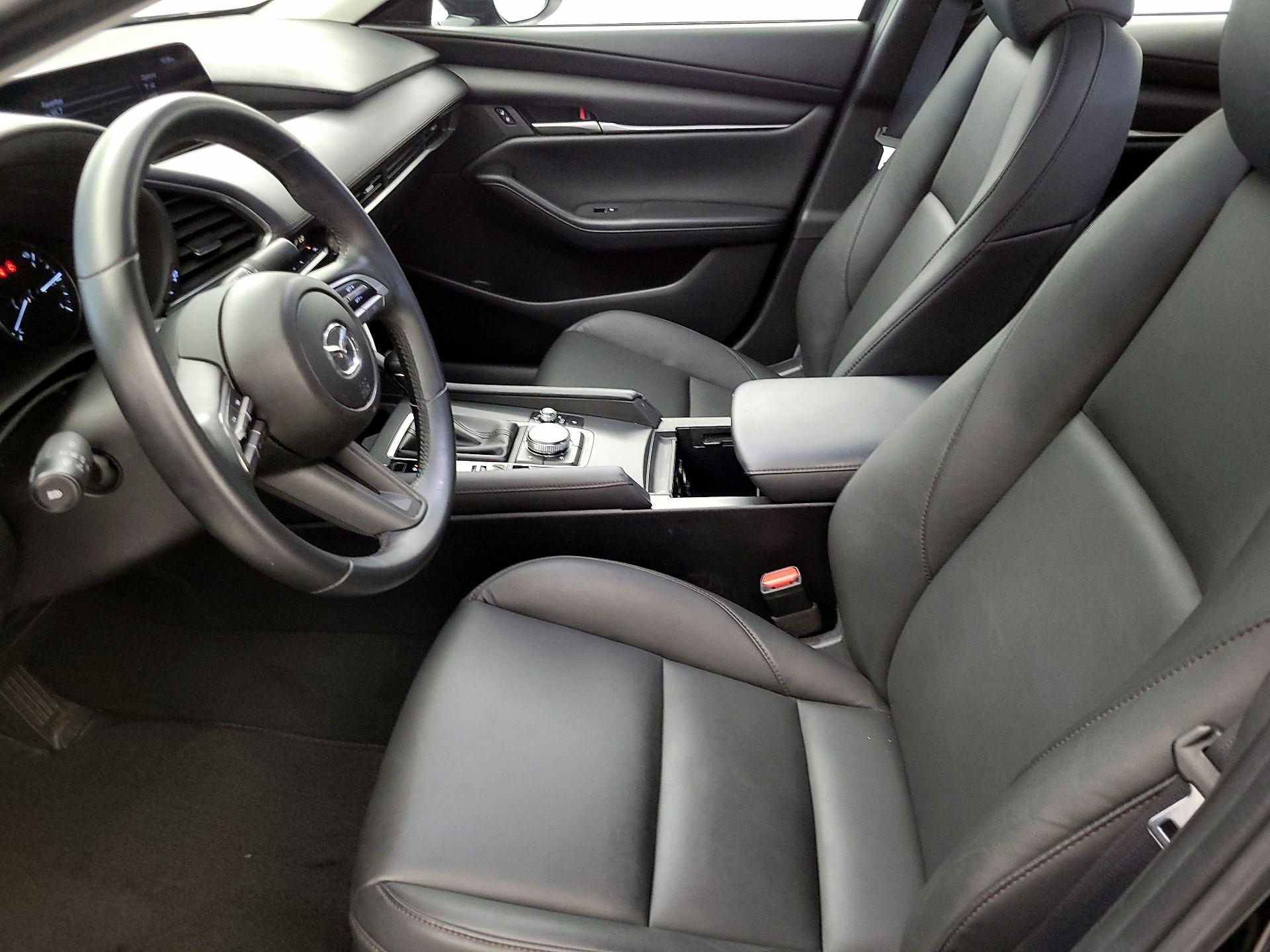 Thumbnail: 2022 Mazda Mazda3 - 11