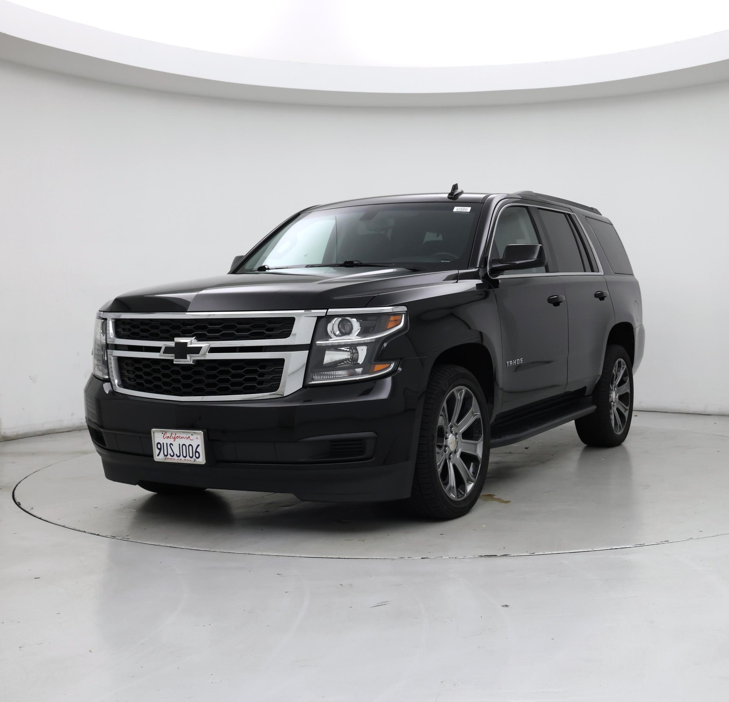Thumbnail: 2019 Chevrolet Tahoe - 4