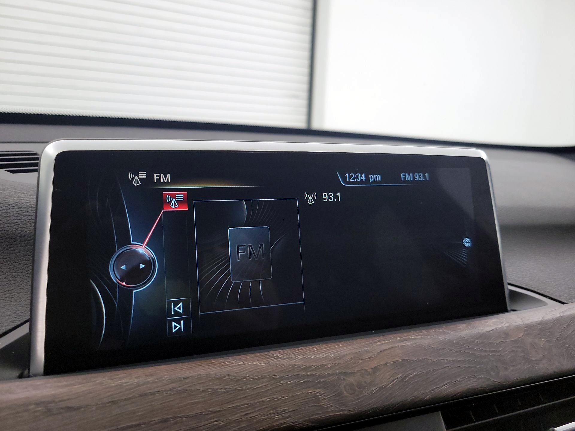 Thumbnail: 2017 BMW X1 - 15