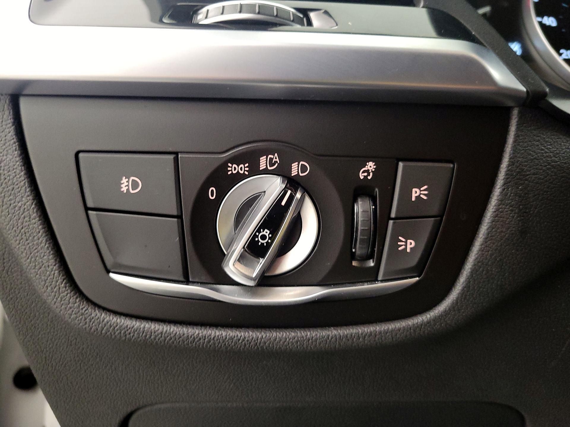 Thumbnail: 2019 BMW X3 - 13