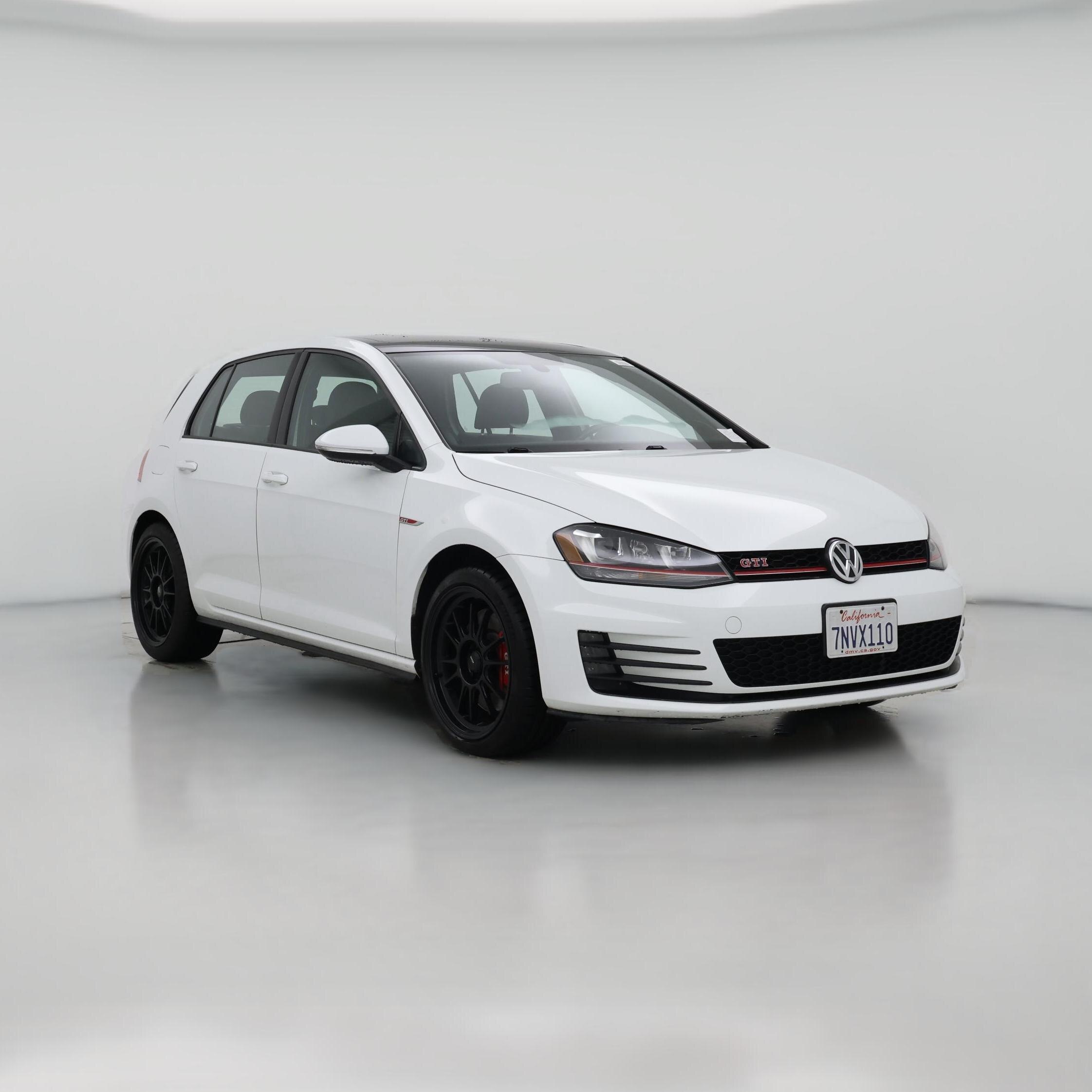Thumbnail: 2016 Volkswagen Golf - 1