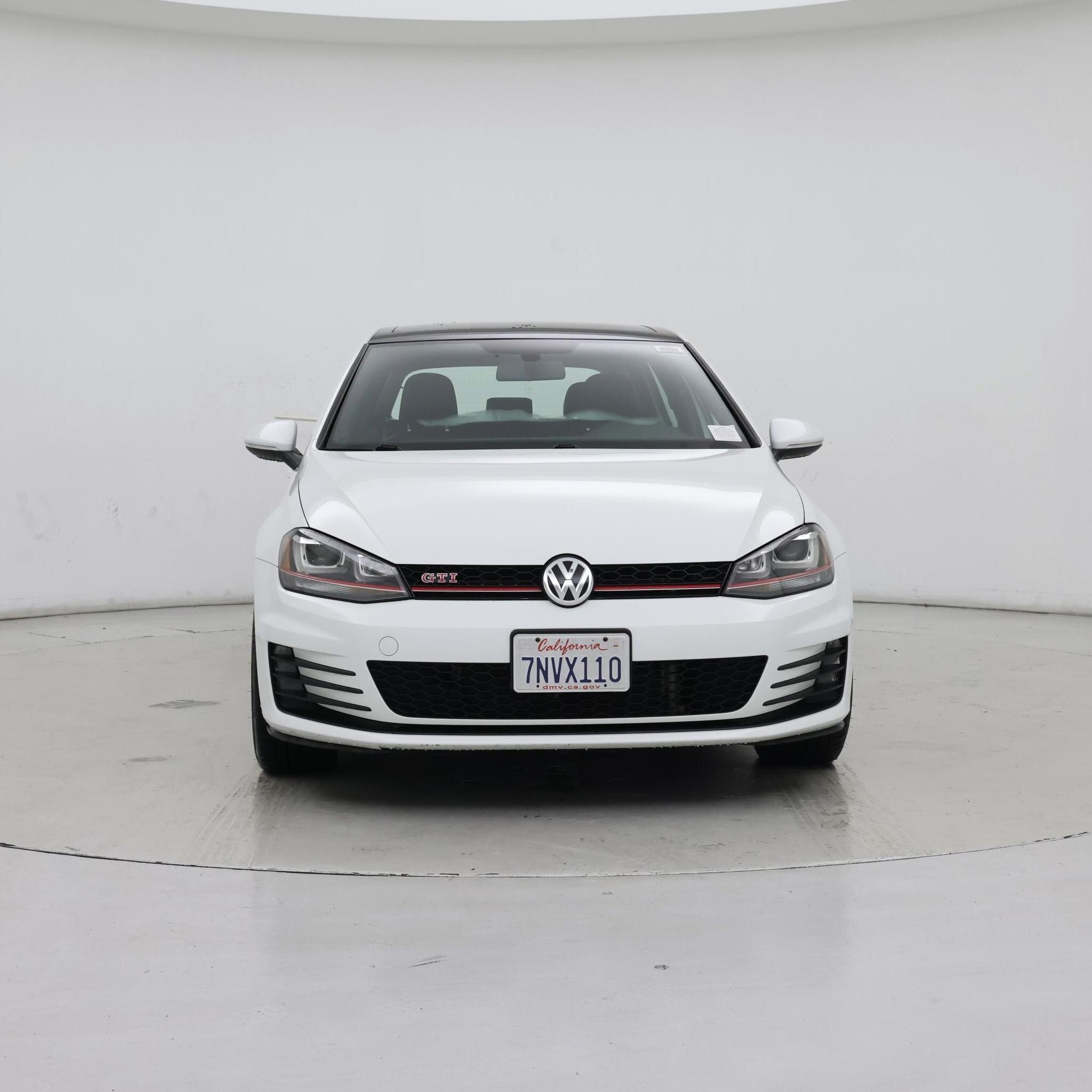 Thumbnail: 2016 Volkswagen Golf - 5