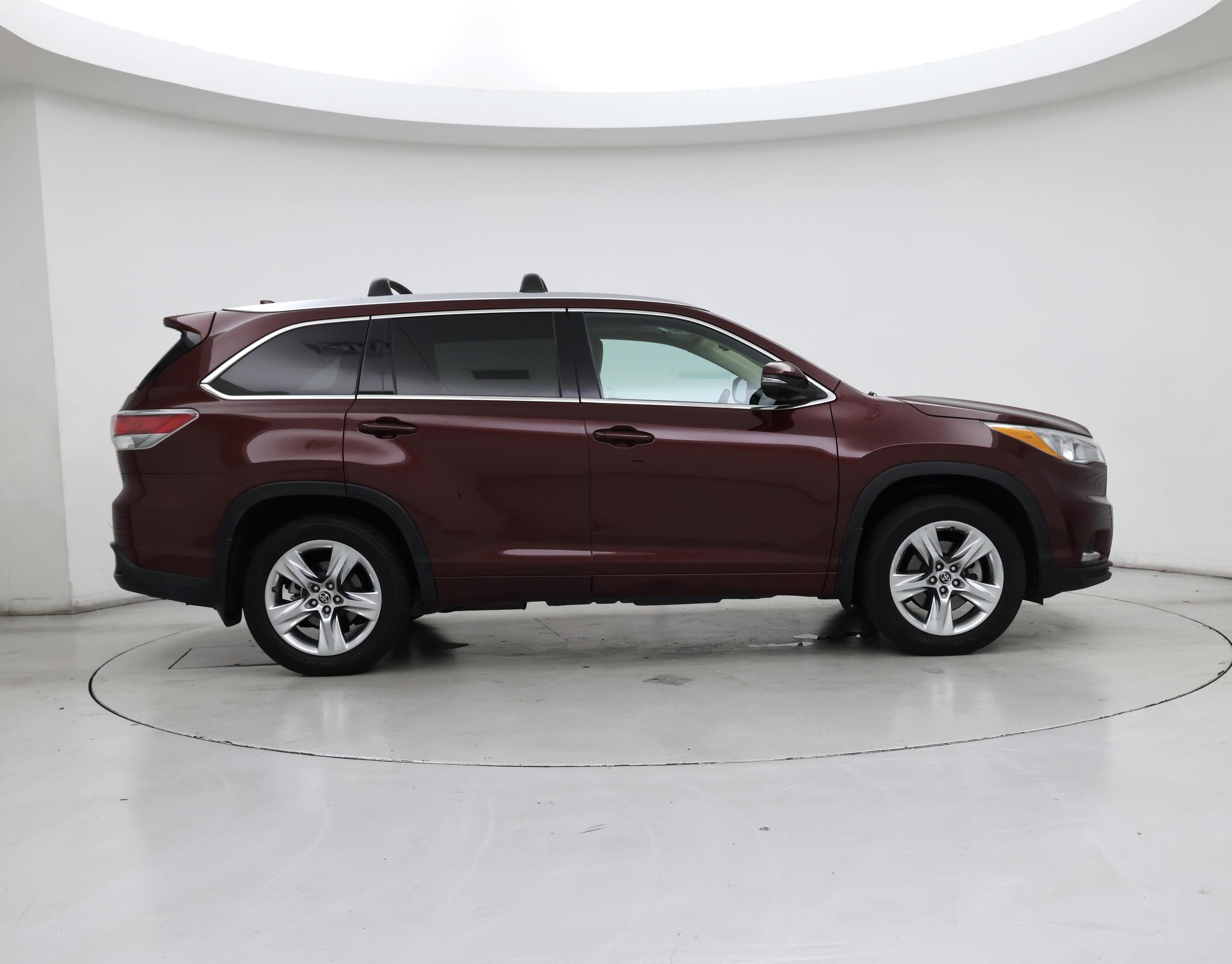 Thumbnail: 2016 Toyota Highlander - 7