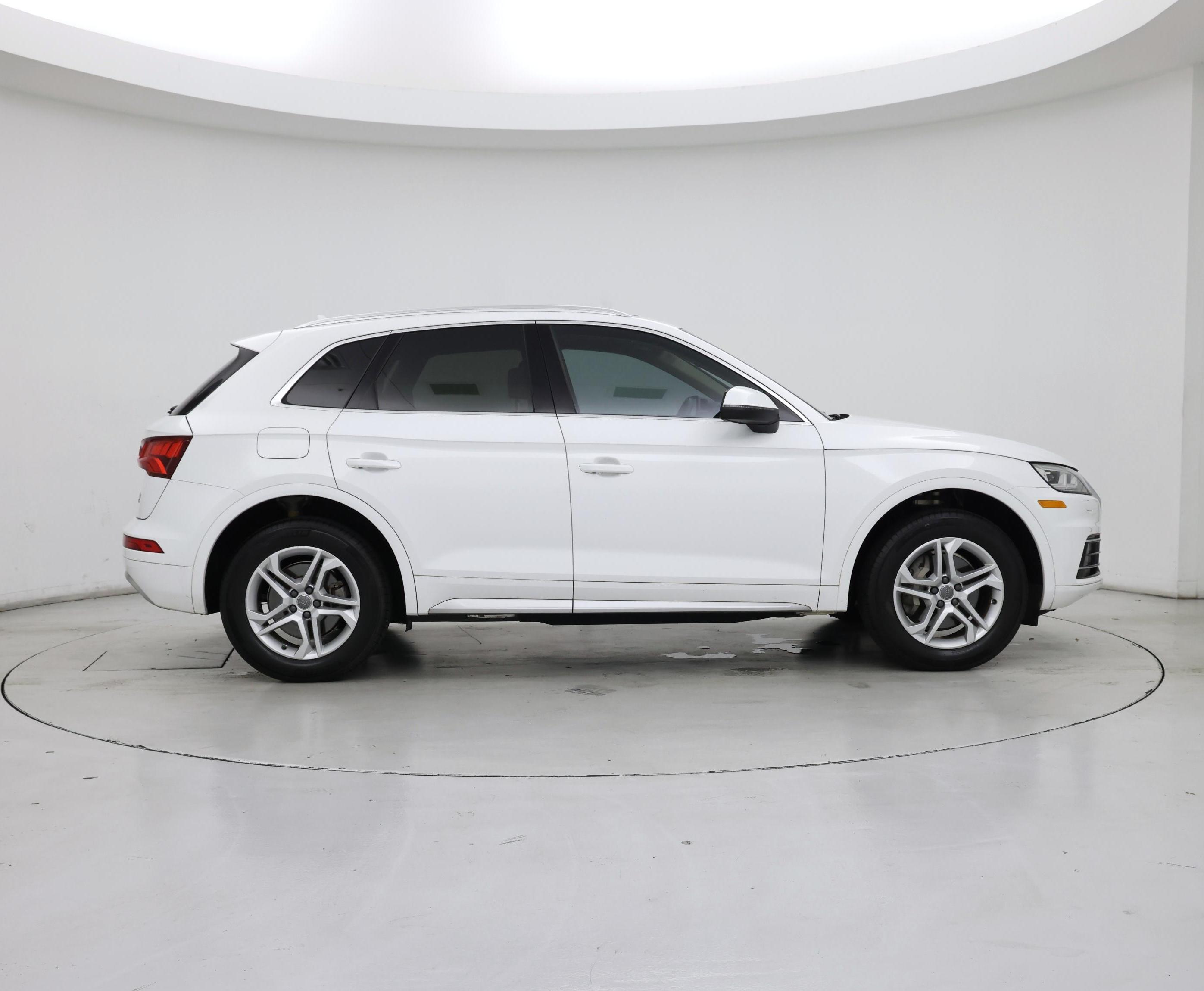 Thumbnail: 2018 Audi Q5 - 7