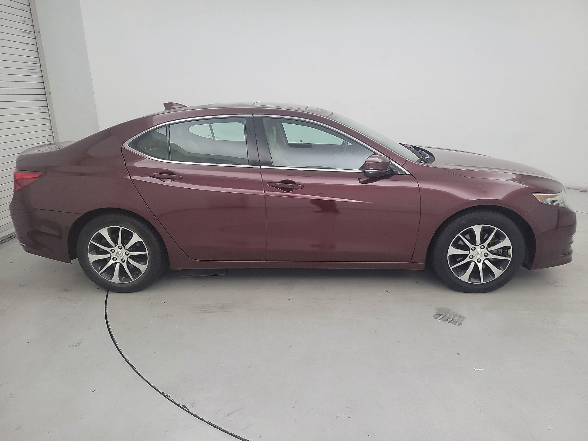Thumbnail: 2016 Acura TLX - 4