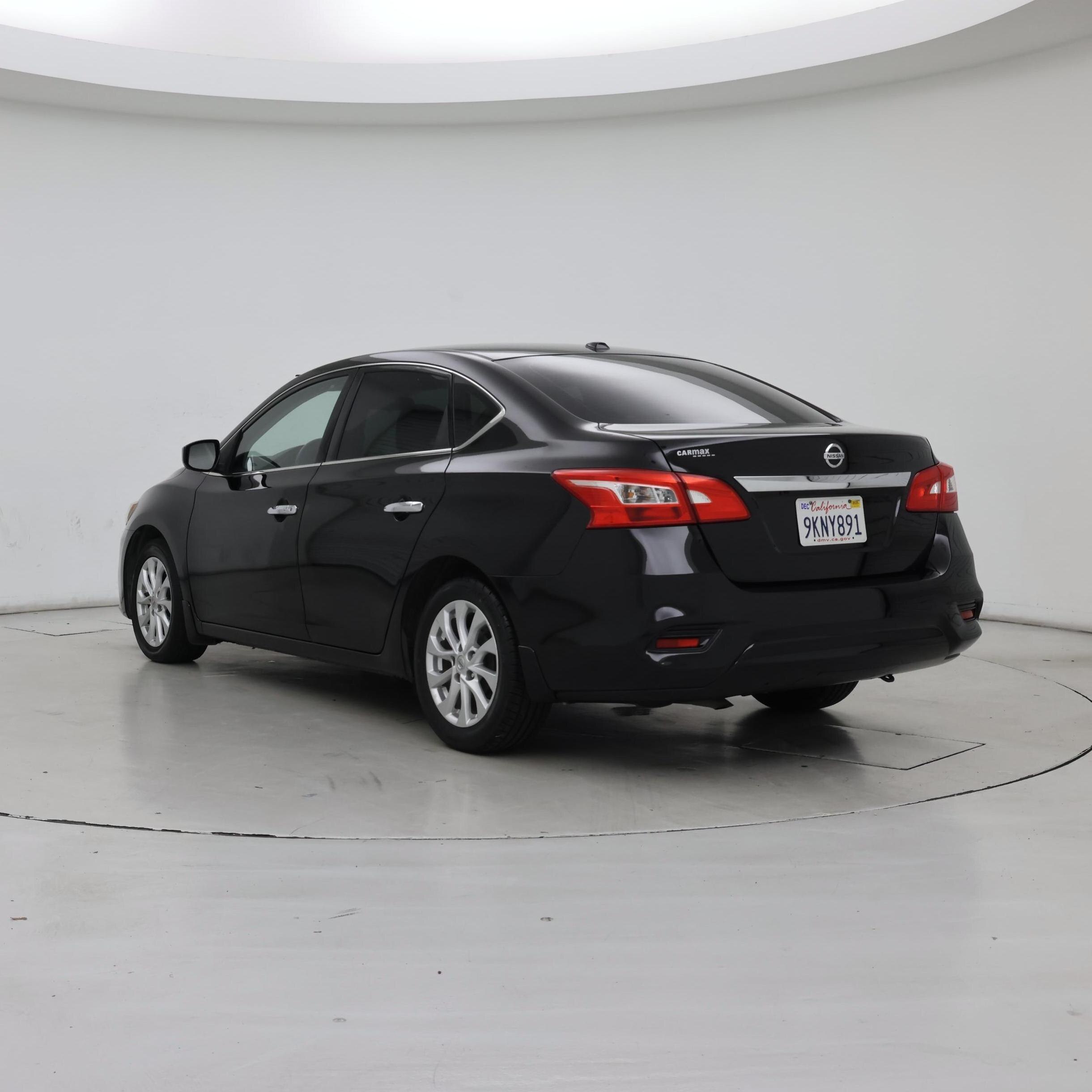 Thumbnail: 2017 Nissan Sentra - 2