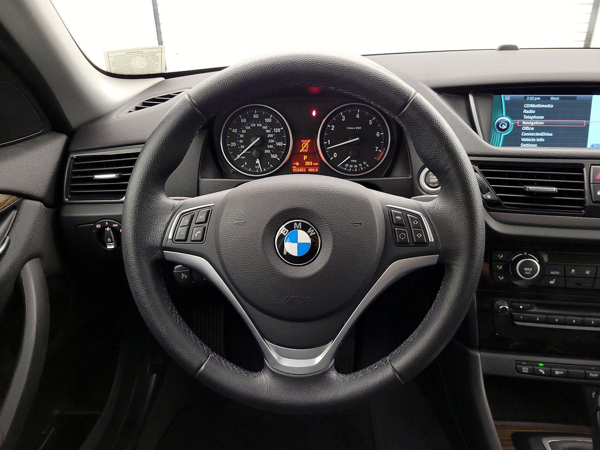 Thumbnail: 2015 BMW X1 - 10