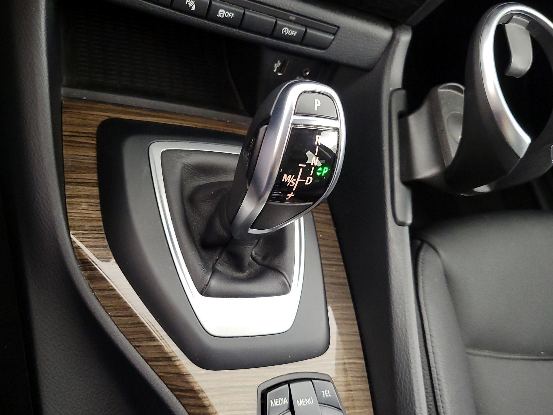 Thumbnail: 2015 BMW X1 - 18