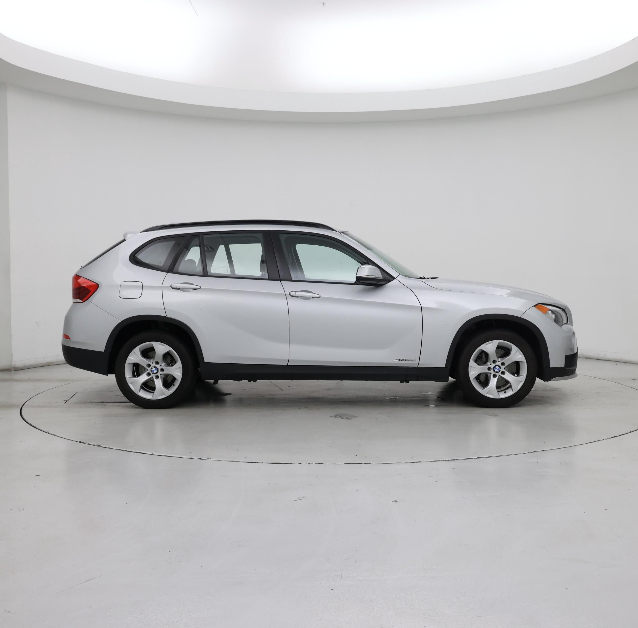 Thumbnail: 2015 BMW X1 - 7