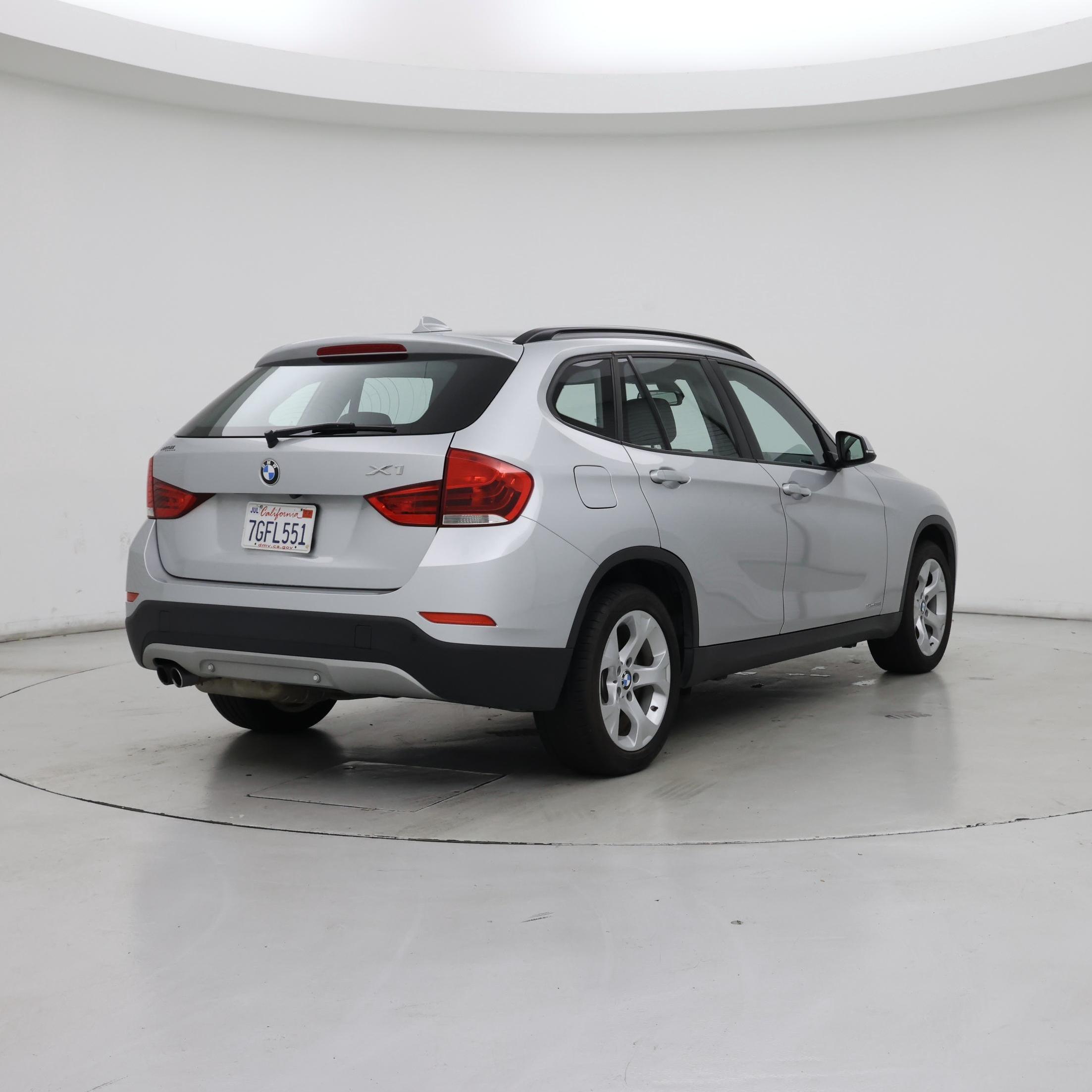 Thumbnail: 2015 BMW X1 - 8