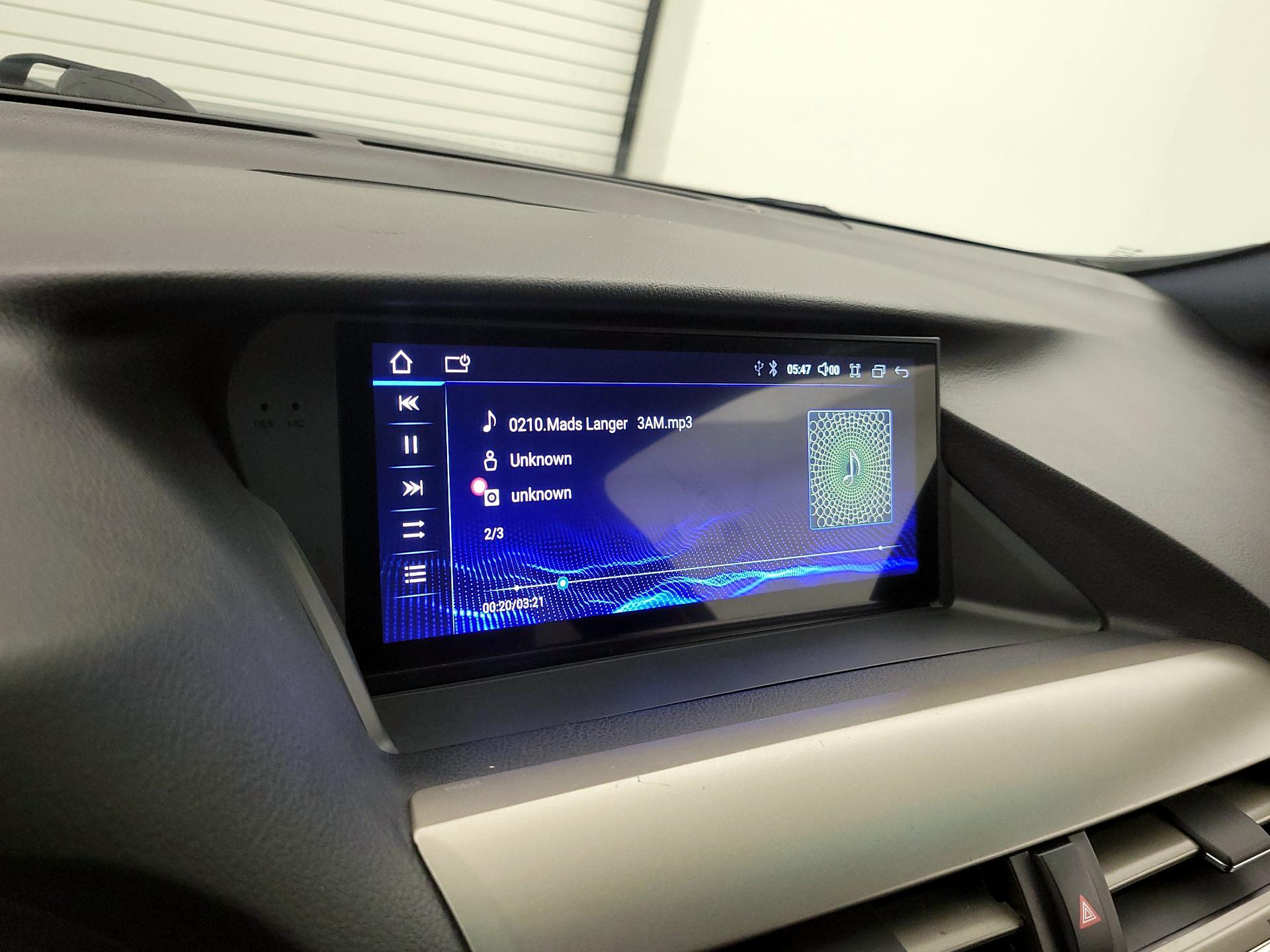 Thumbnail: 2015 Lexus RX - 16