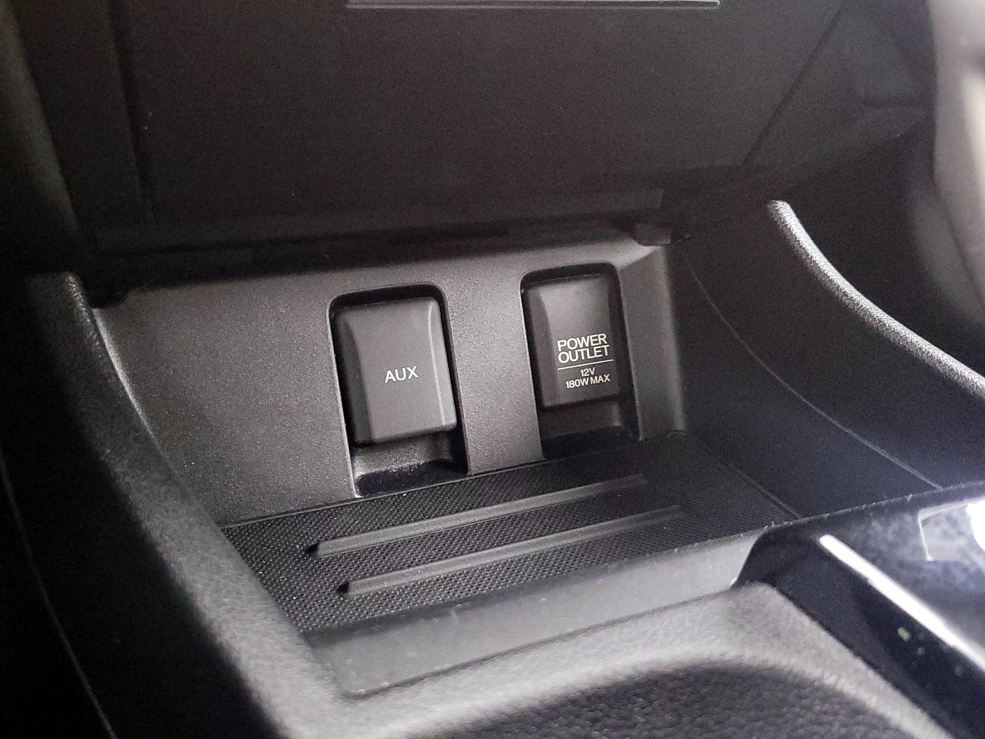 Thumbnail: 2015 Honda Civic - 16