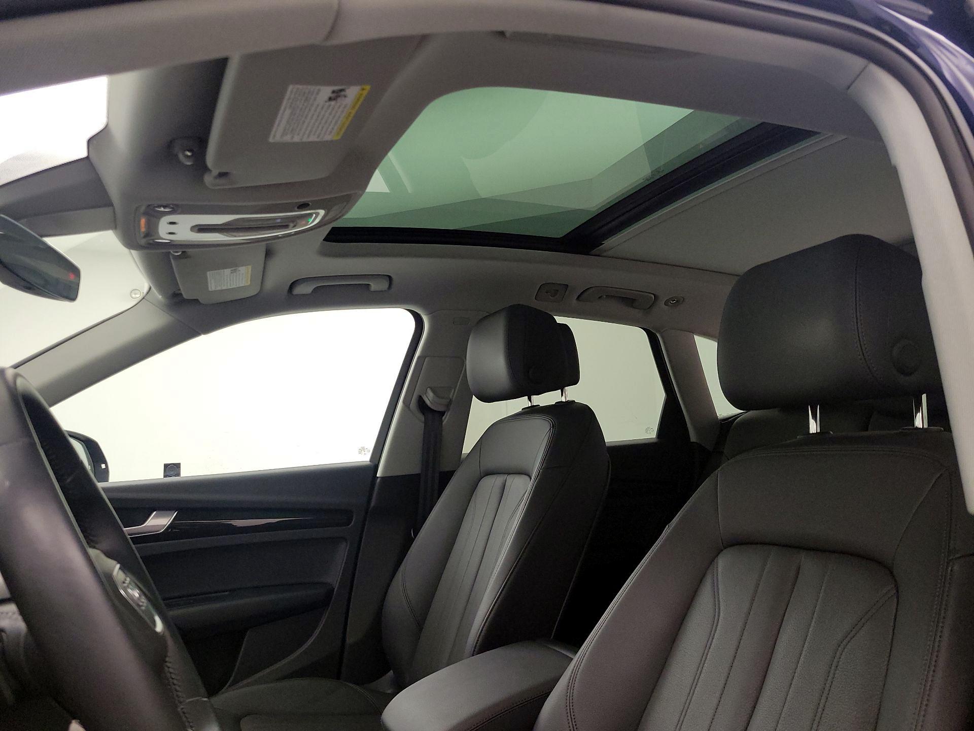 Thumbnail: 2020 Audi Q5 - 19