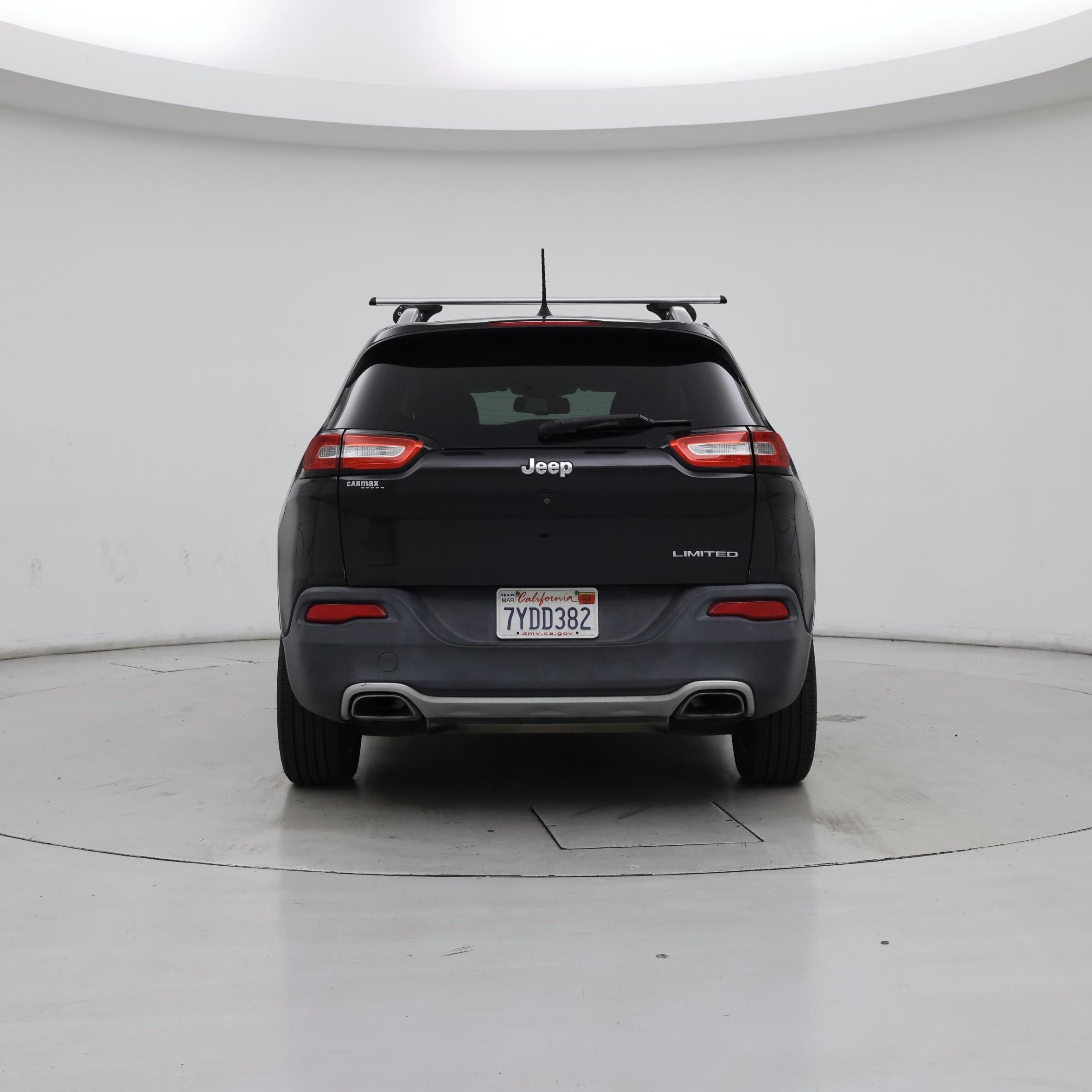 Thumbnail: 2017 Jeep Cherokee - 6