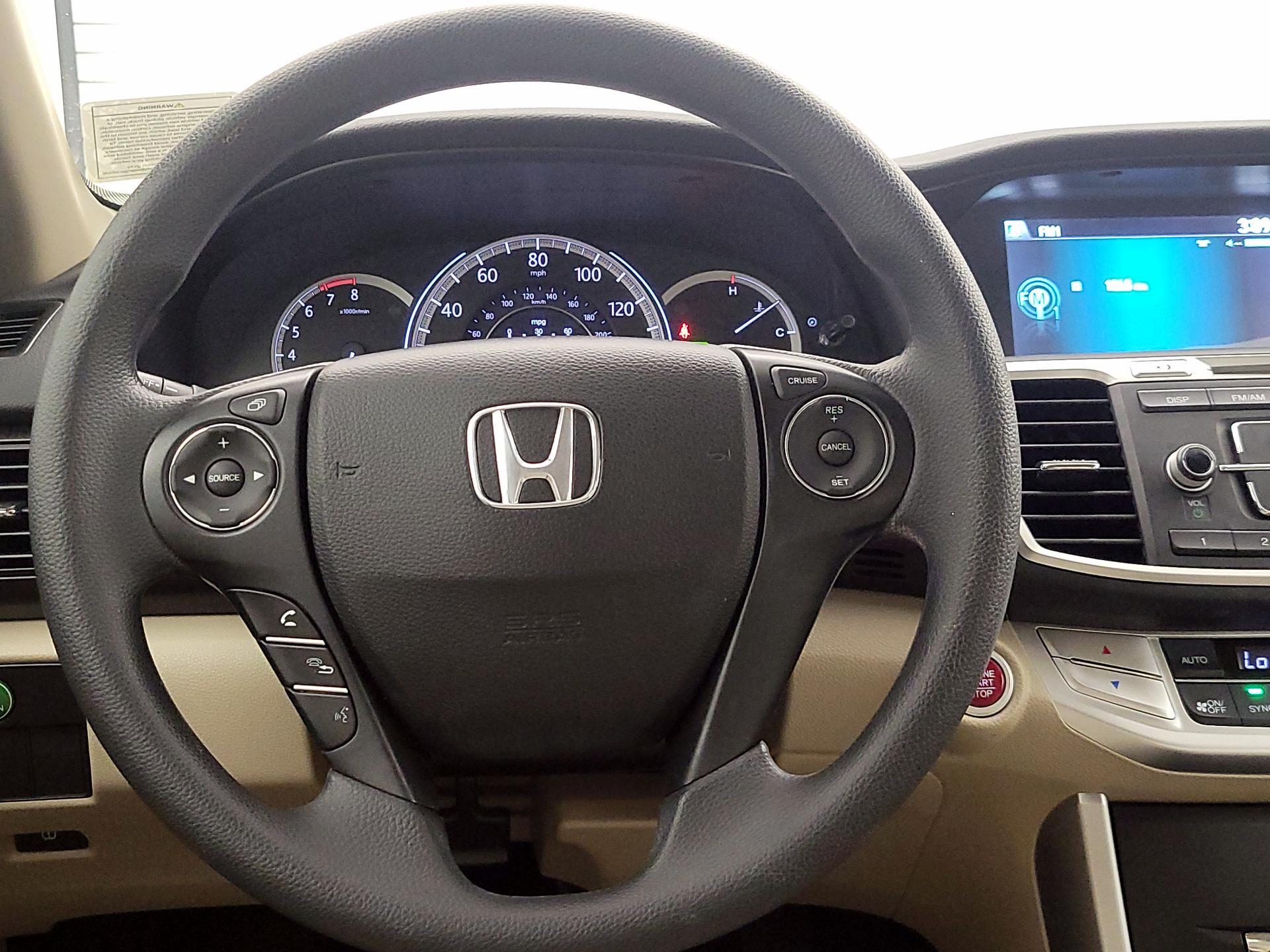 Thumbnail: 2015 Honda Accord - 10