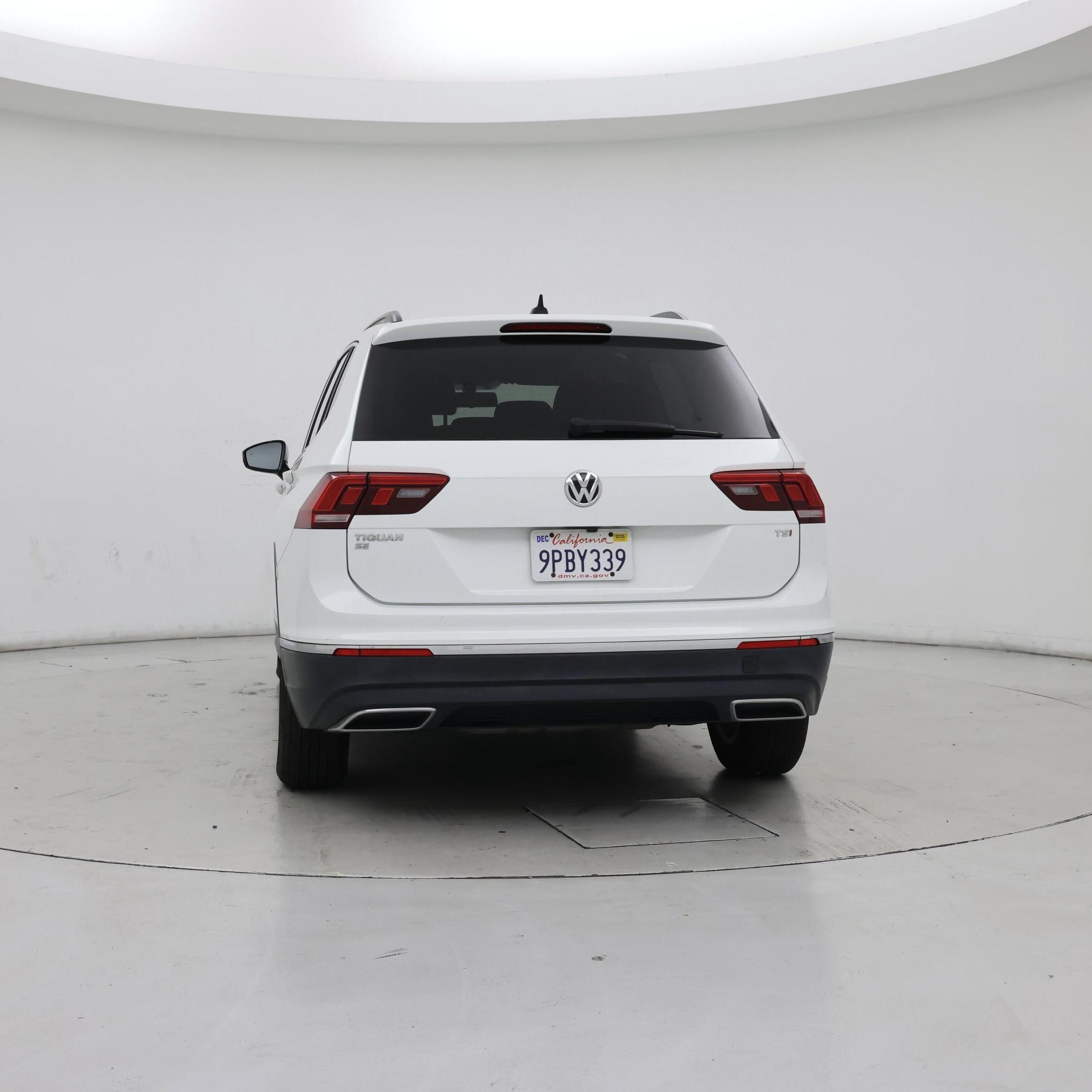 Thumbnail: 2018 Volkswagen Tiguan - 6