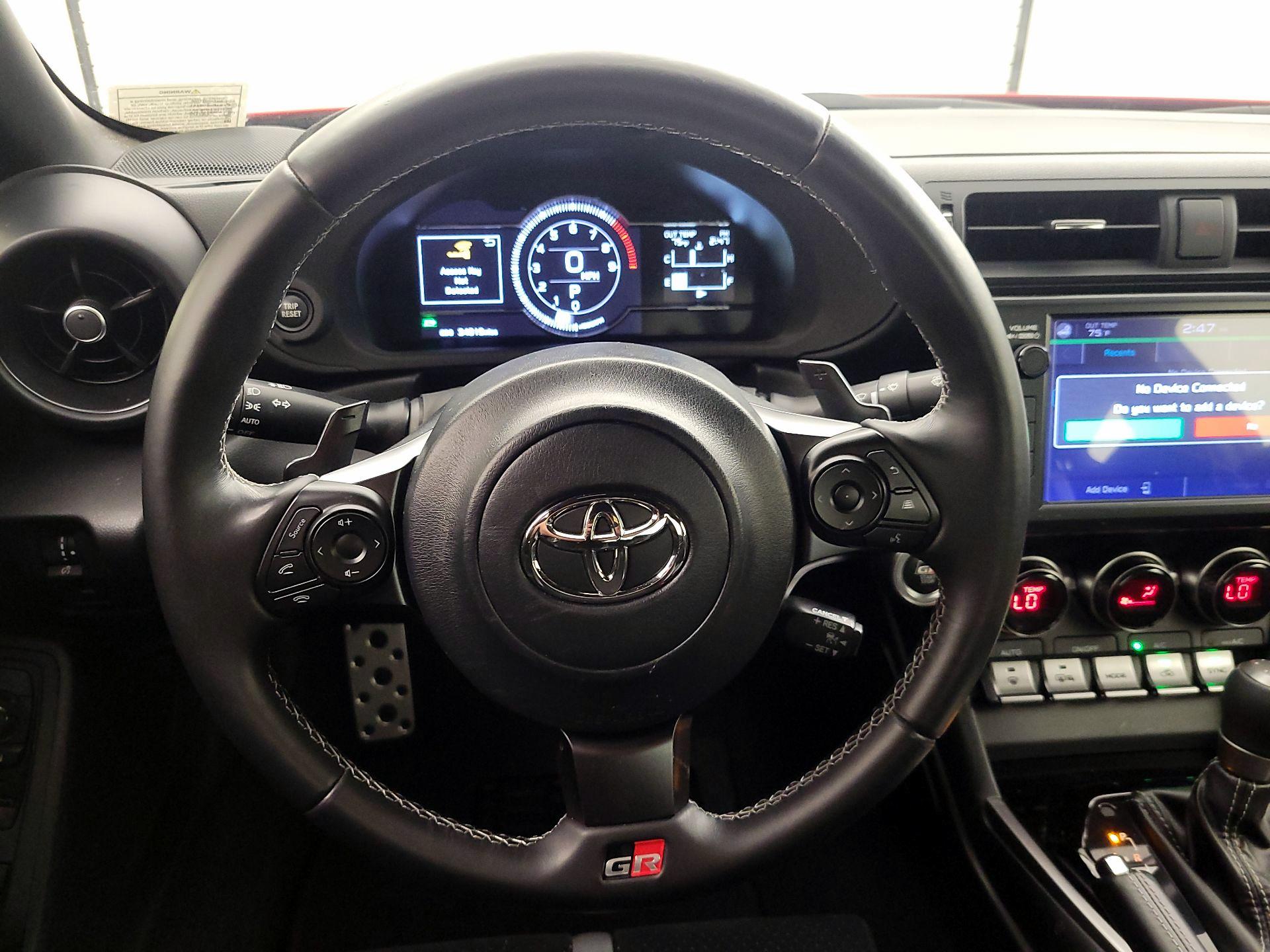 Thumbnail: 2023 Toyota GR86 - 10