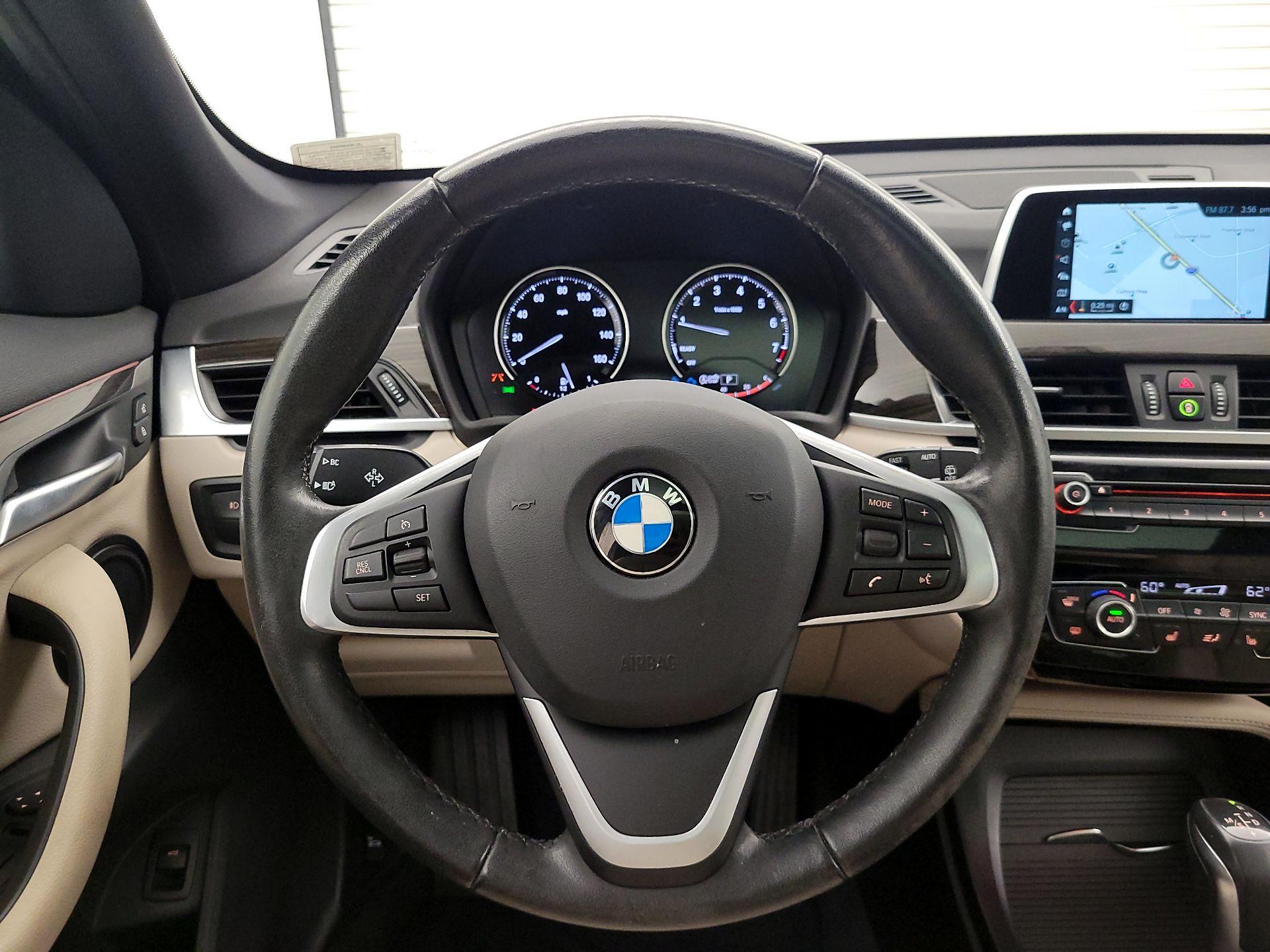 Thumbnail: 2018 BMW X1 - 10