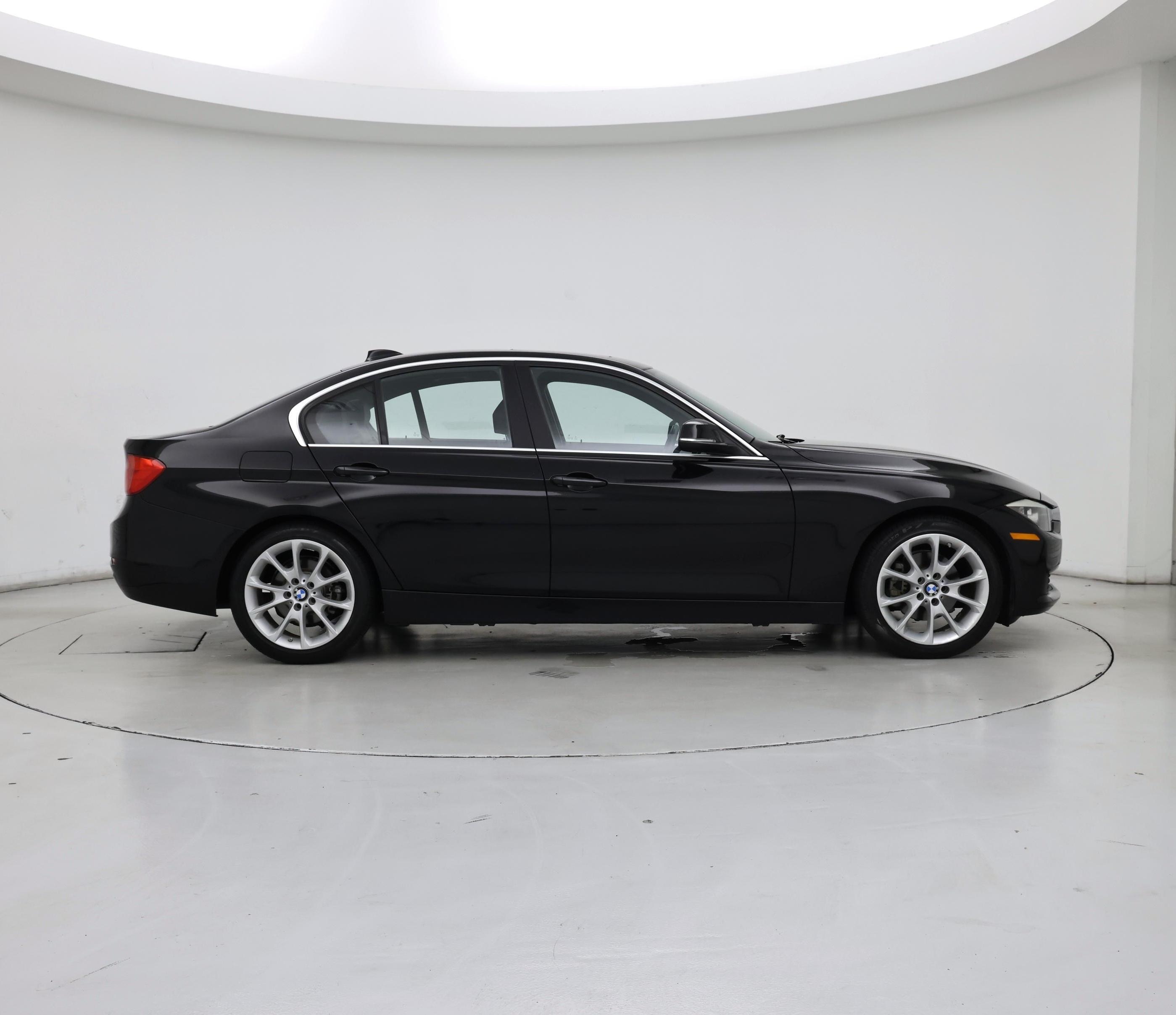 Thumbnail: 2015 BMW 3 Series - 7