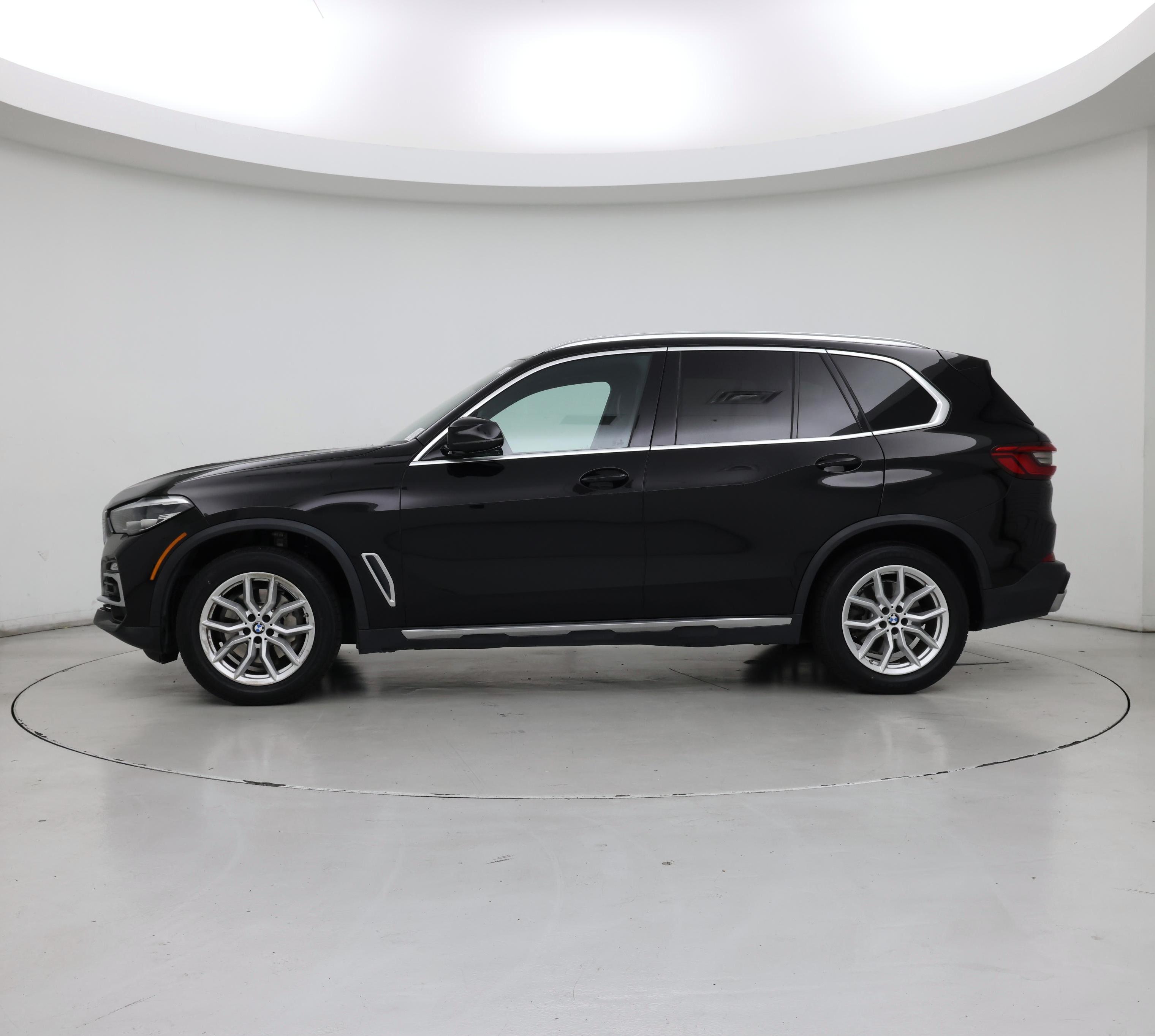 Thumbnail: 2020 BMW X5 - 3
