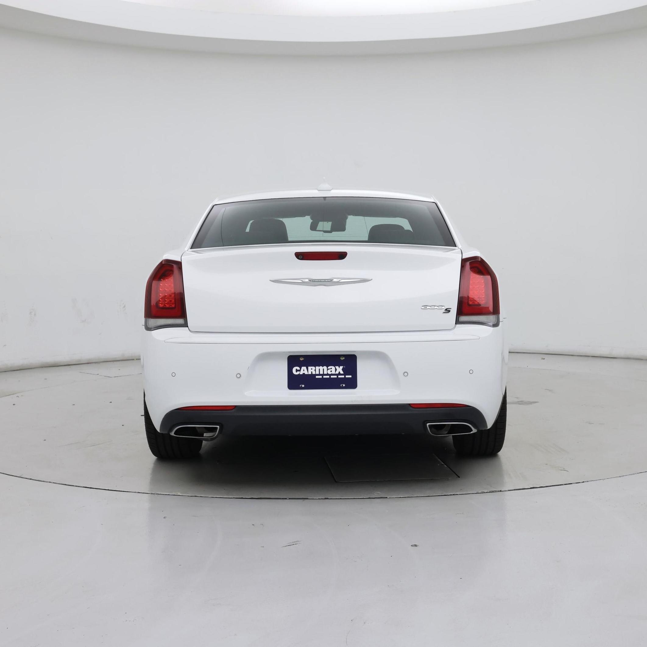 Thumbnail: 2018 Chrysler 300 - 6