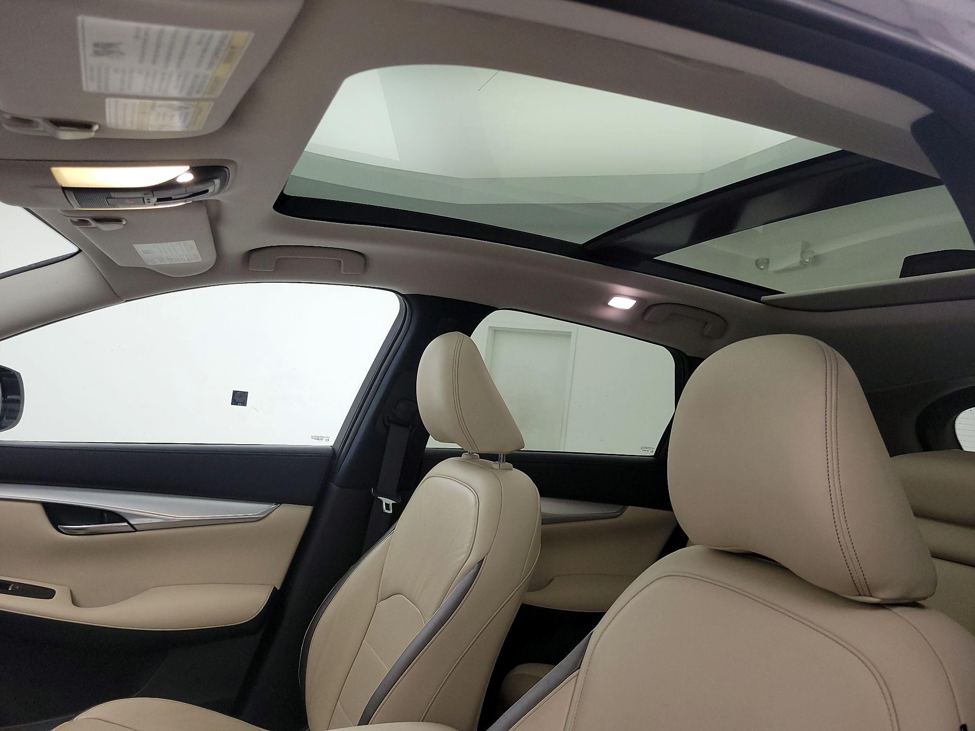 Thumbnail: 2019 INFINITI QX50 - 20