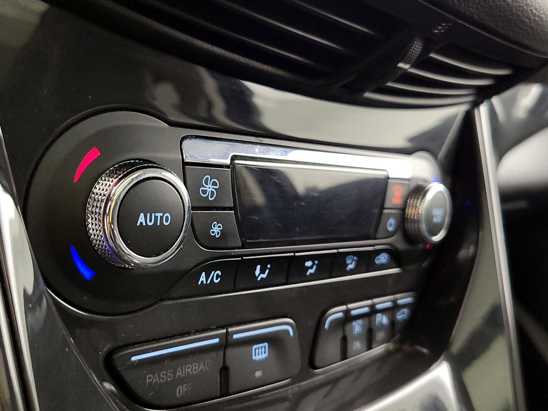 Thumbnail: 2014 Ford Escape - 17
