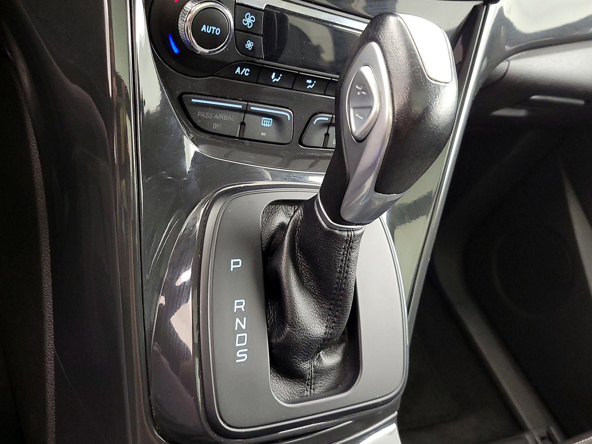 Thumbnail: 2014 Ford Escape - 18