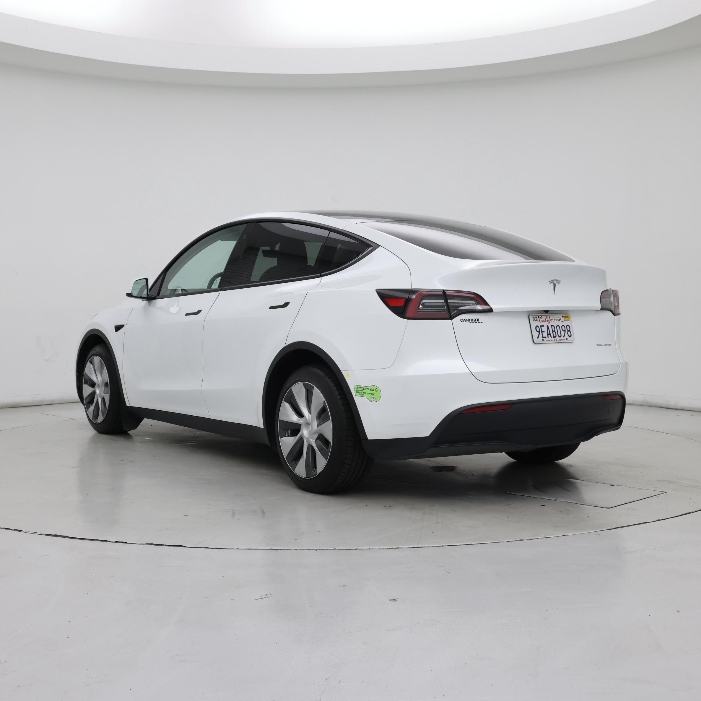 Thumbnail: 2023 Tesla Model Y - 2